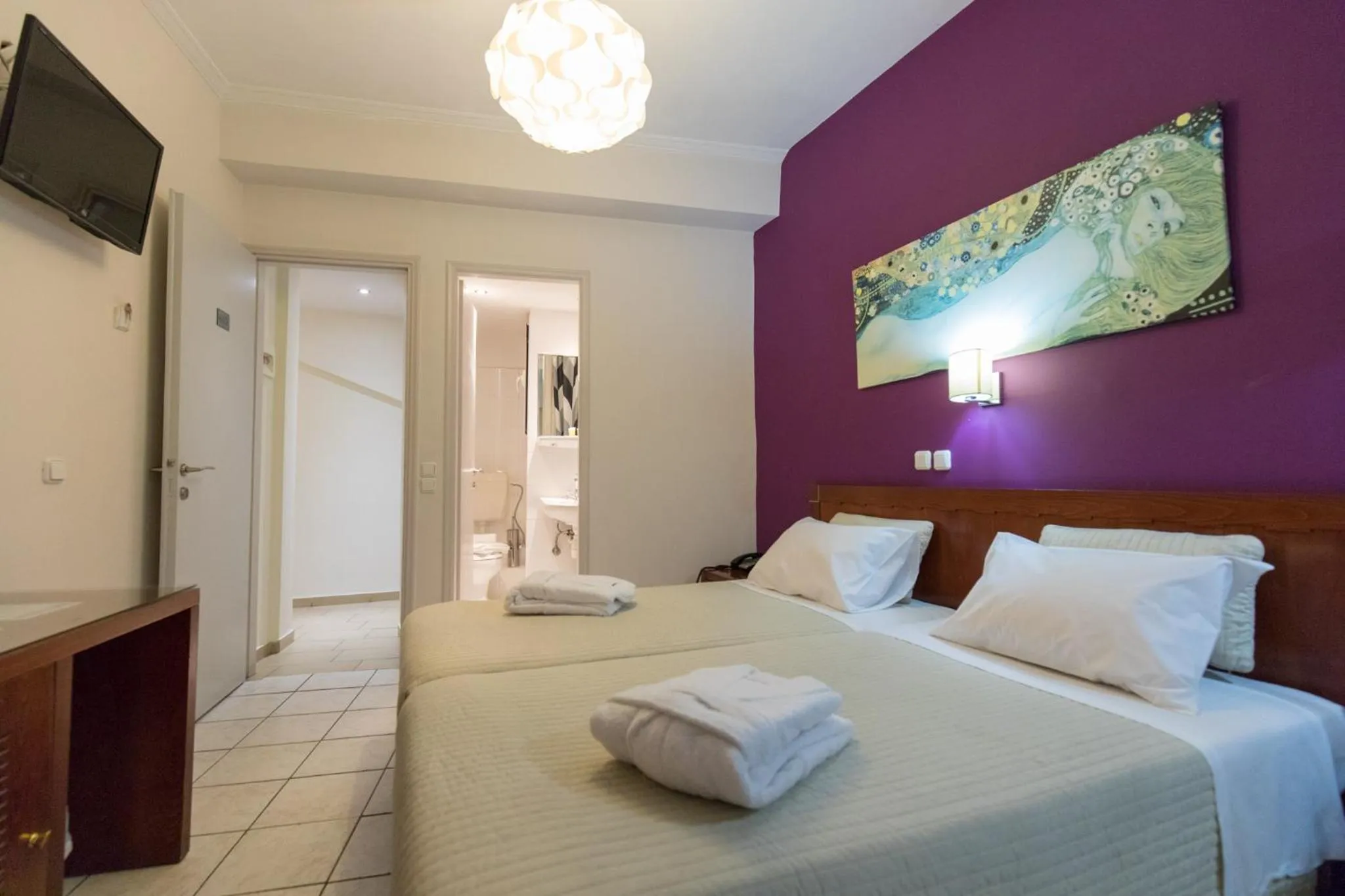 Photo of the whole room, Bed in Epidavros Hotel