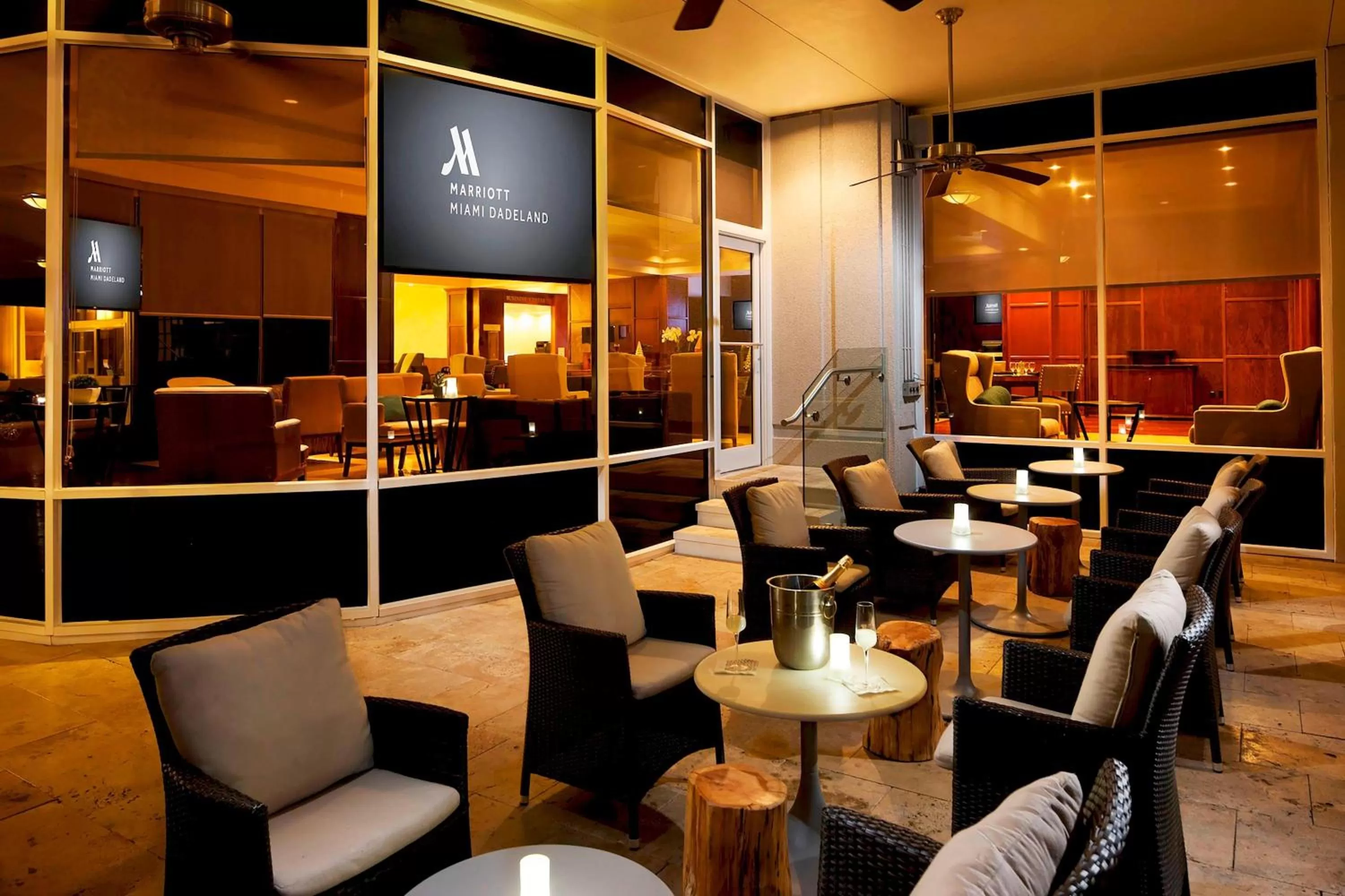 Restaurant/places to eat in Miami Marriott Dadeland
