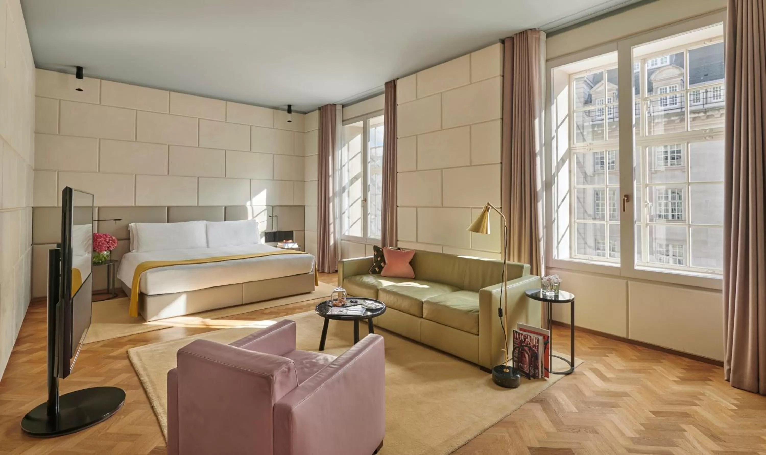 Photo of the whole room in Hotel Cafe Royal