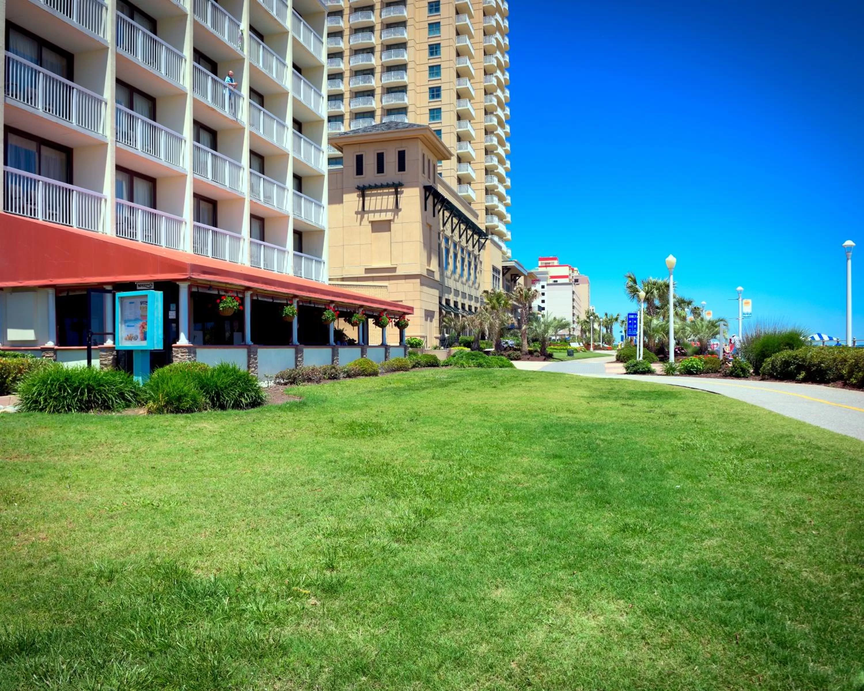 Facade/entrance in The Oceanfront Inn - Virginia Beach
