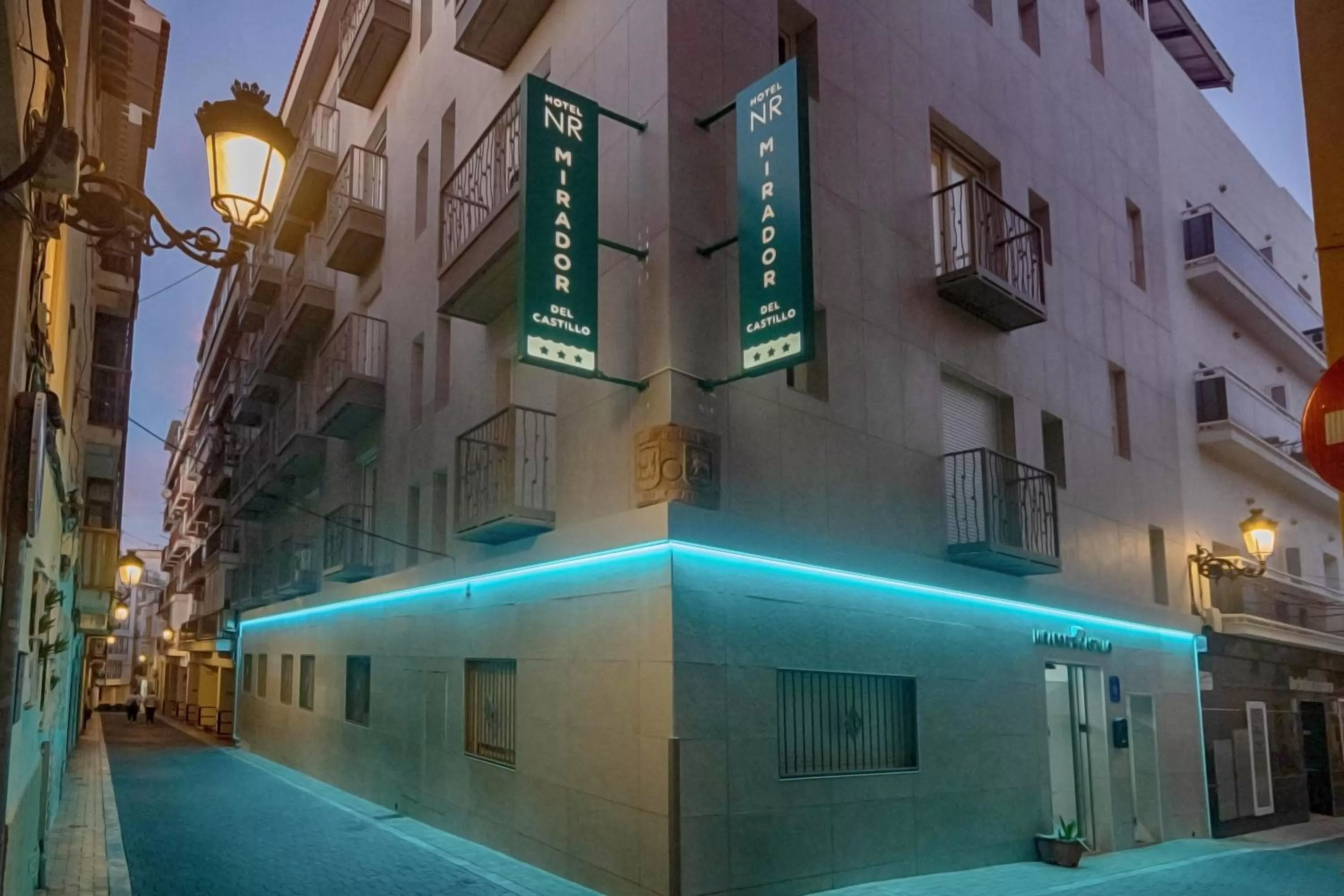 Facade/entrance, Property Building in NR Mirador del Castillo