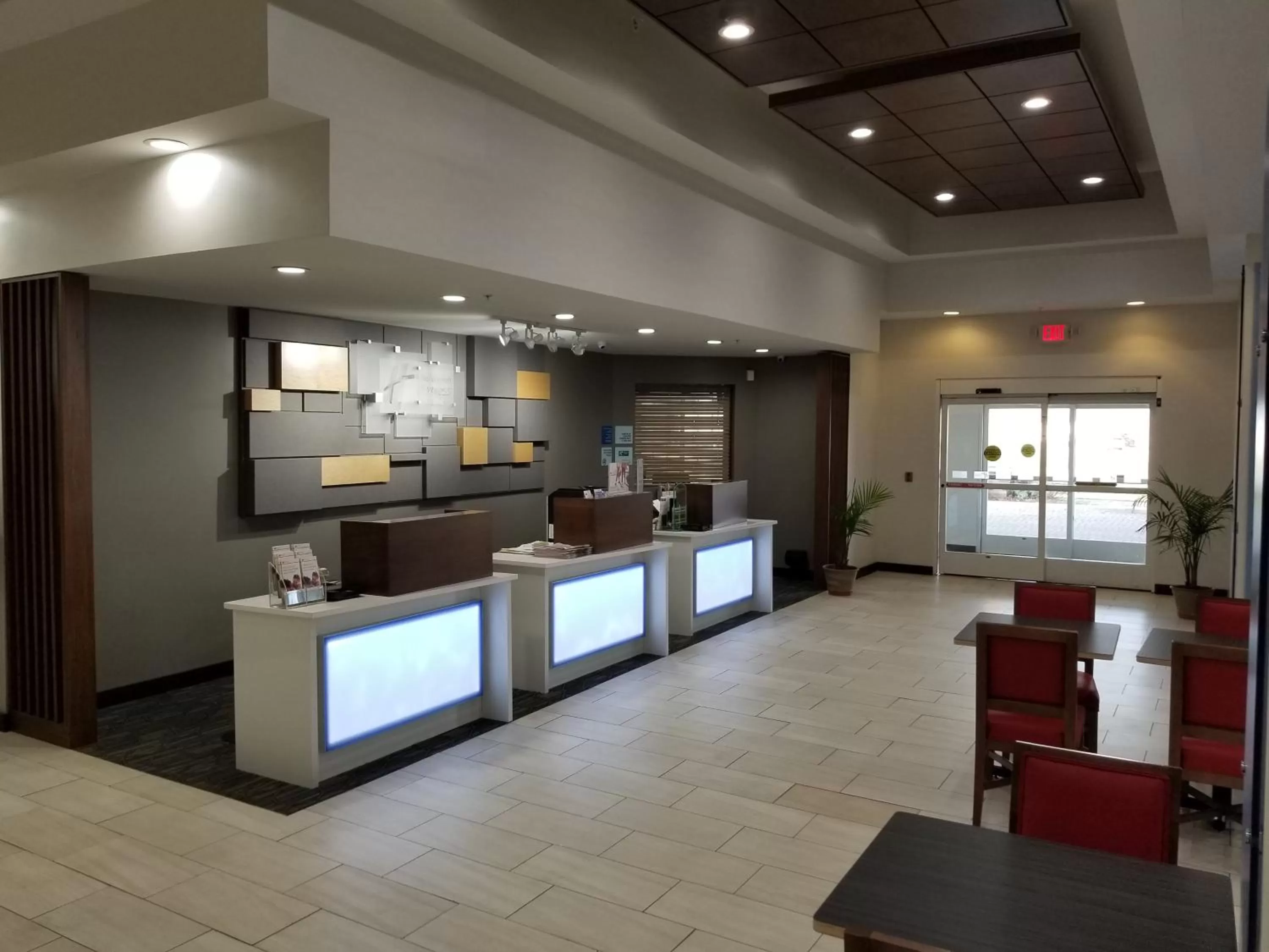 Lobby or reception in Holiday Inn Express Birch Run-Frankenmuth Area by IHG