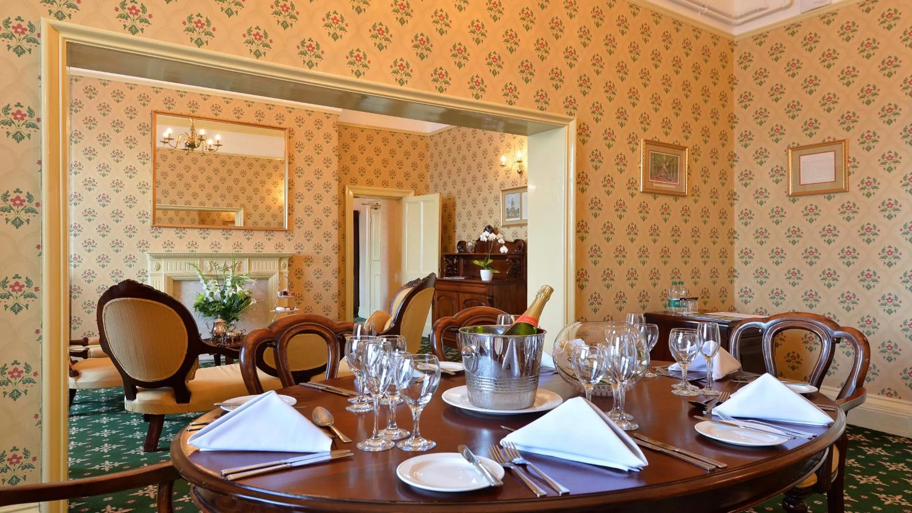 Photo of the whole room in Crowne Plaza - Sheffield by IHG