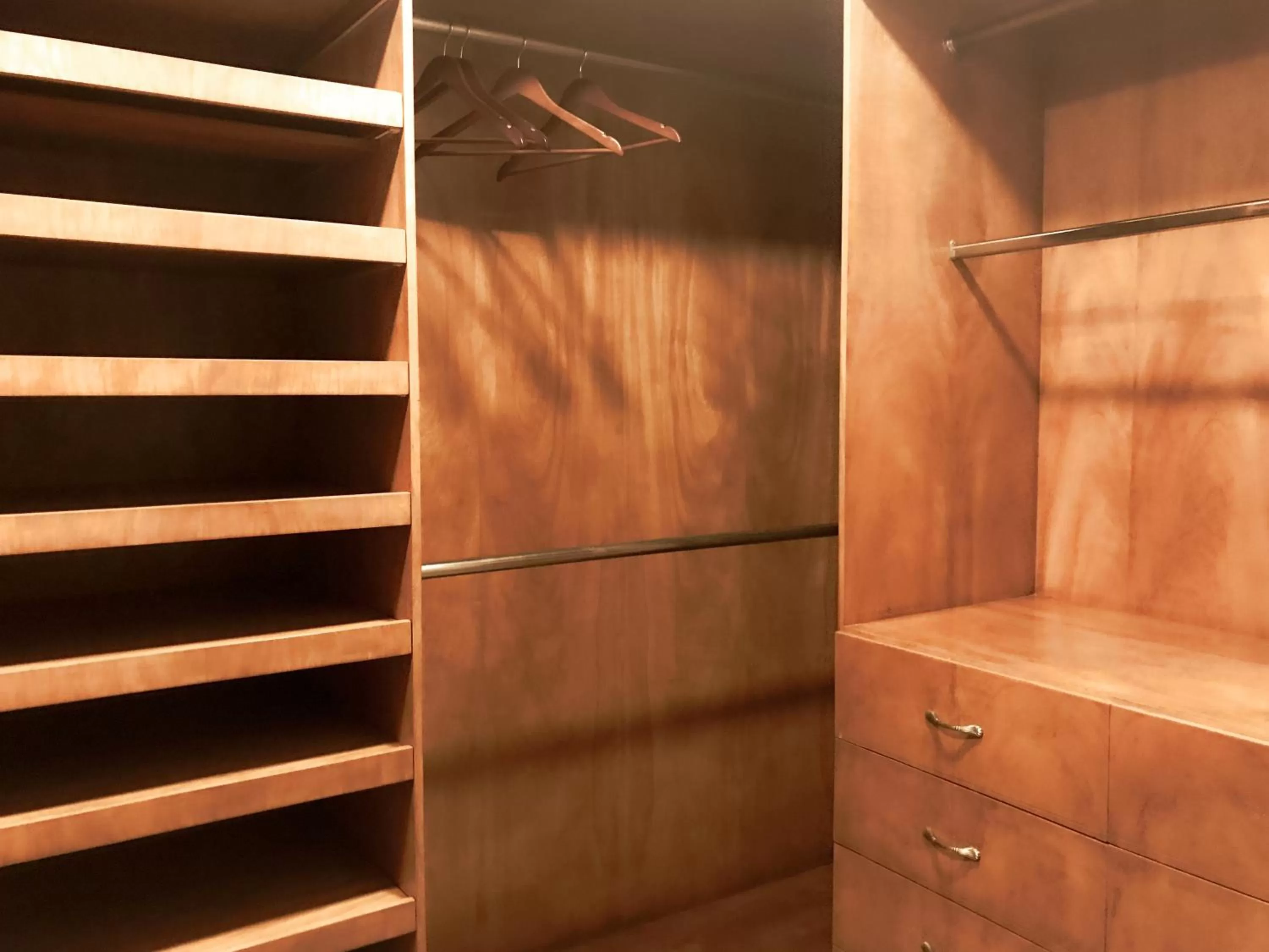 wardrobe in Luxva Hotel Boutique