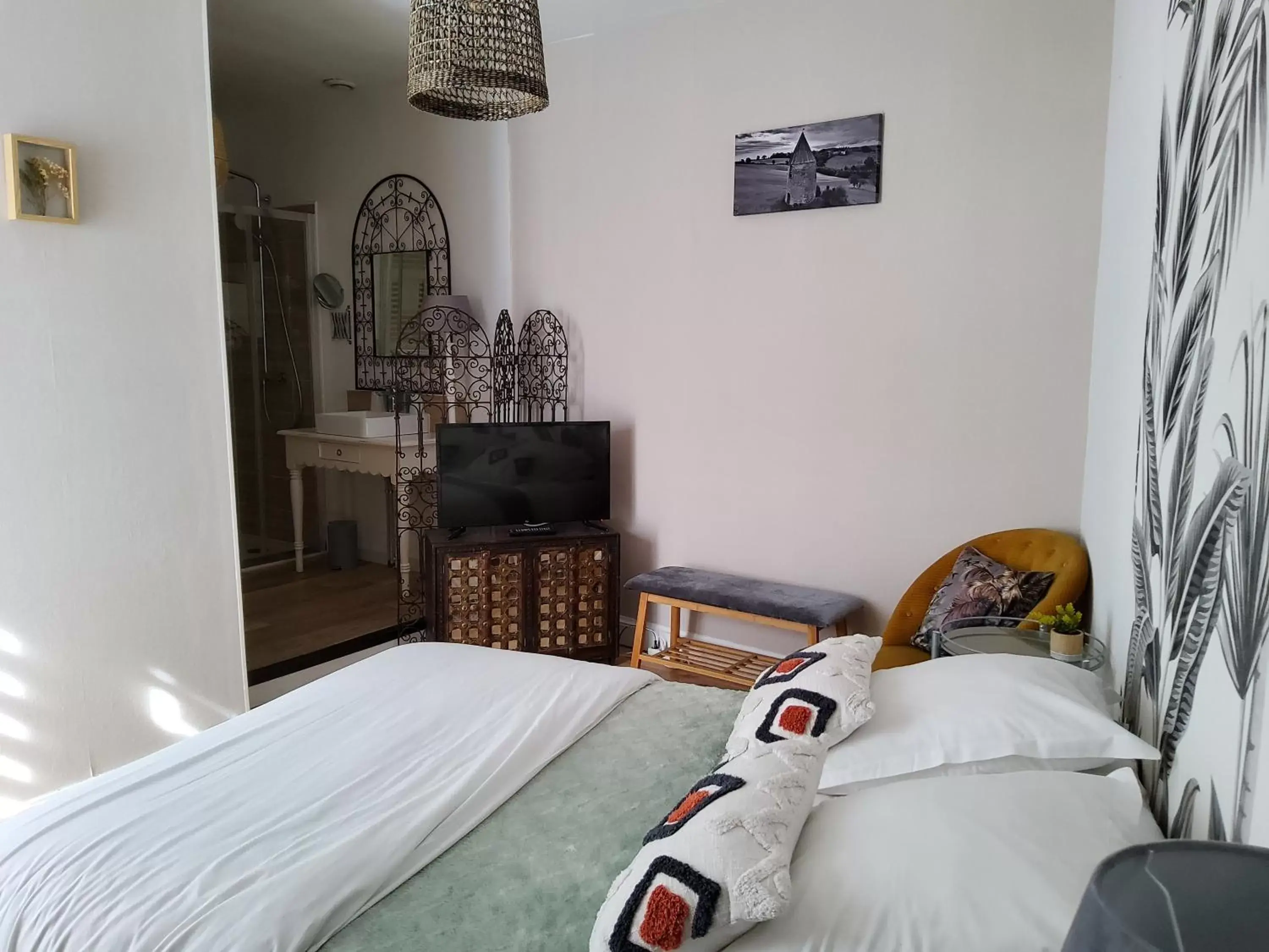 Superior Double Room - single occupancy in Le 9 en Cuisine Superior Double Room - single occupancy in Le 9 en Cuisine