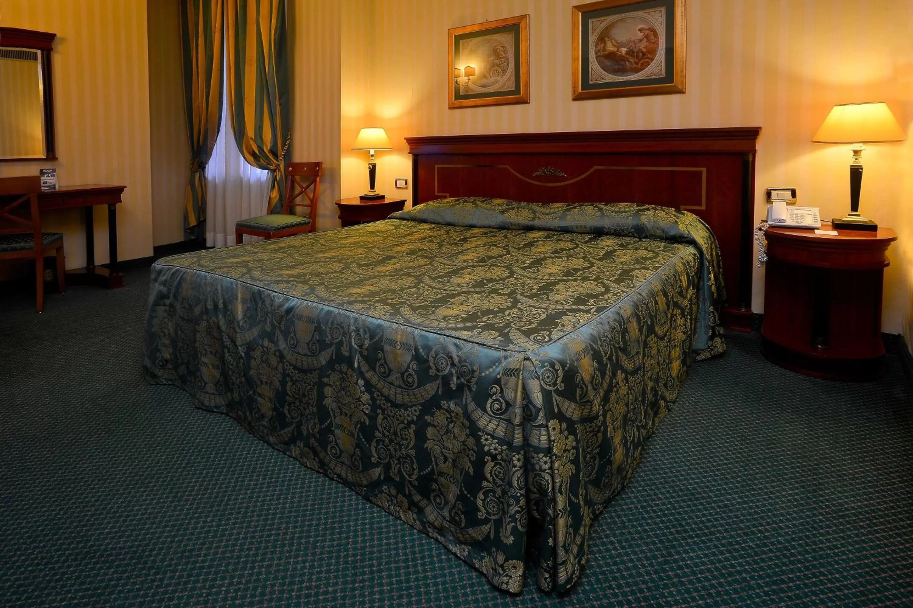 Bed in Zanhotel Europa