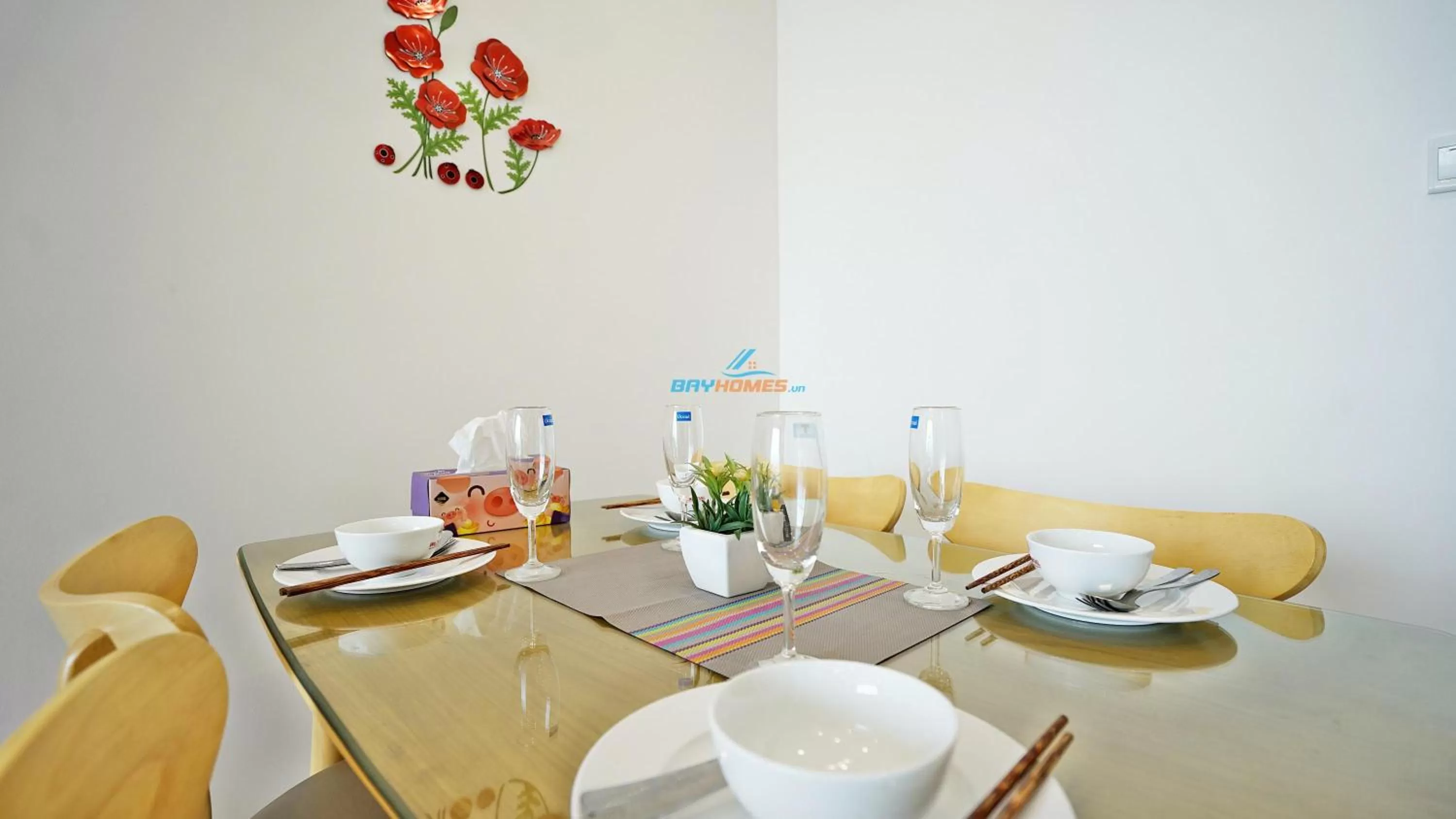 Restaurant/Places to Eat in Vinhomes Skylake Apartment - by Bayhomes