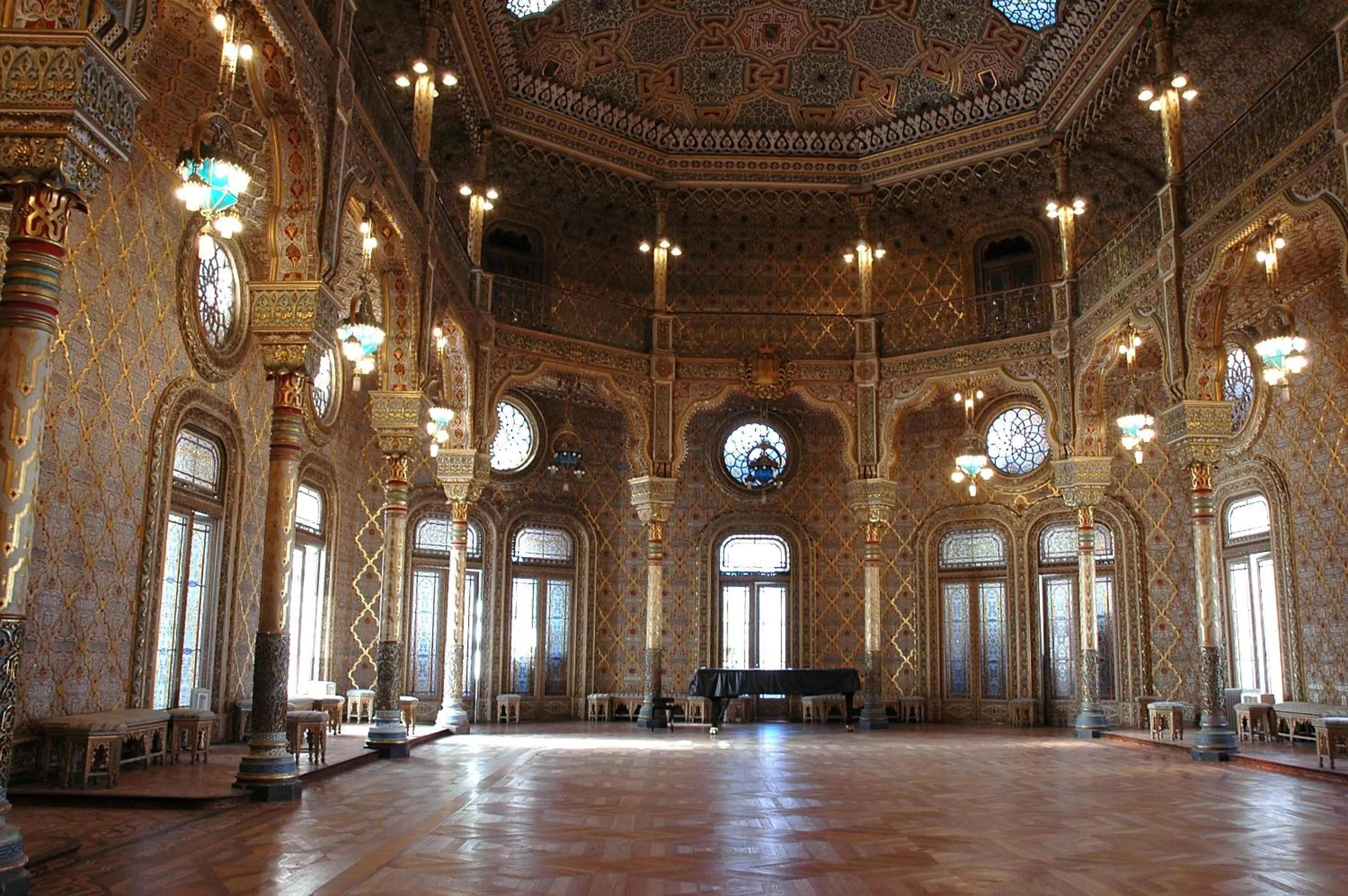 Nearby landmark, Lobby/Reception in Hotel Aliados