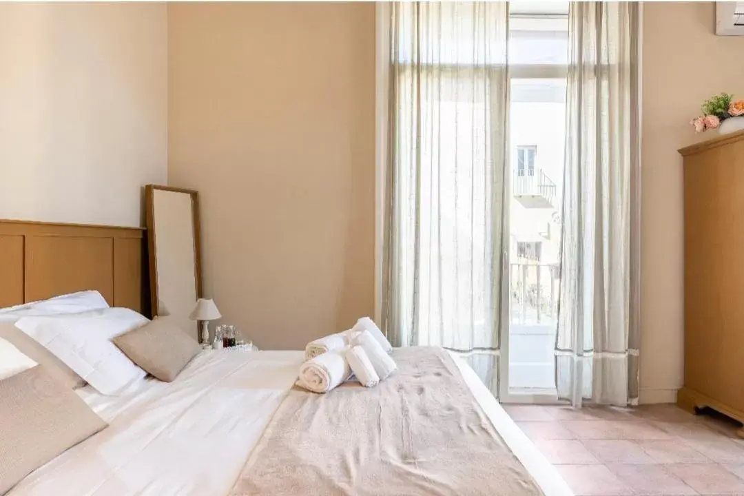 Deluxe Double or Twin Room in Joy's Bnb Ortigia Deluxe Double or Twin Room in Joy's Bnb Ortigia