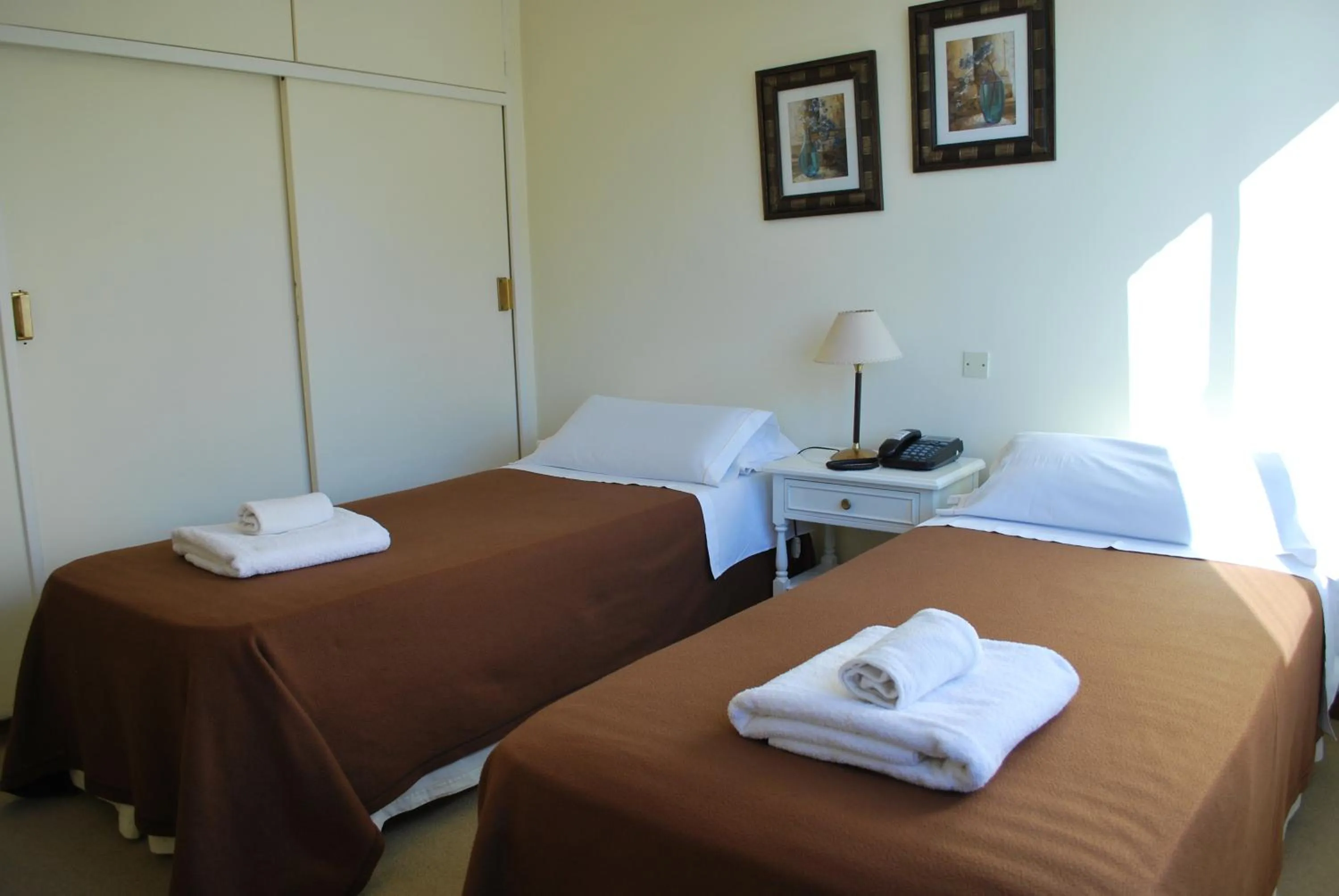 Bedroom, Bed in Hotel Gran Madryn