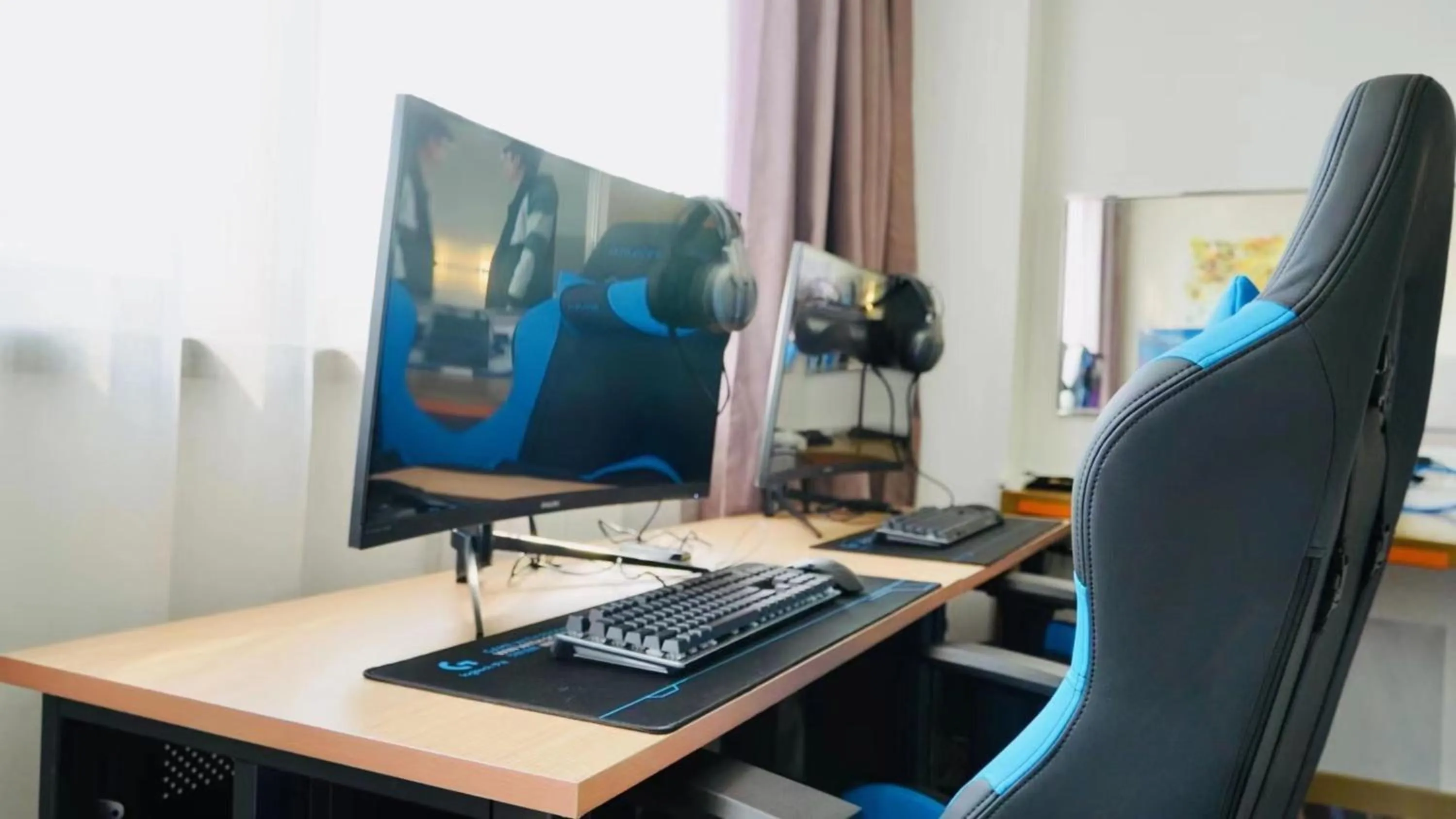 Photo of the whole room in Holiday Inn Express Nantong Downtown by IHG