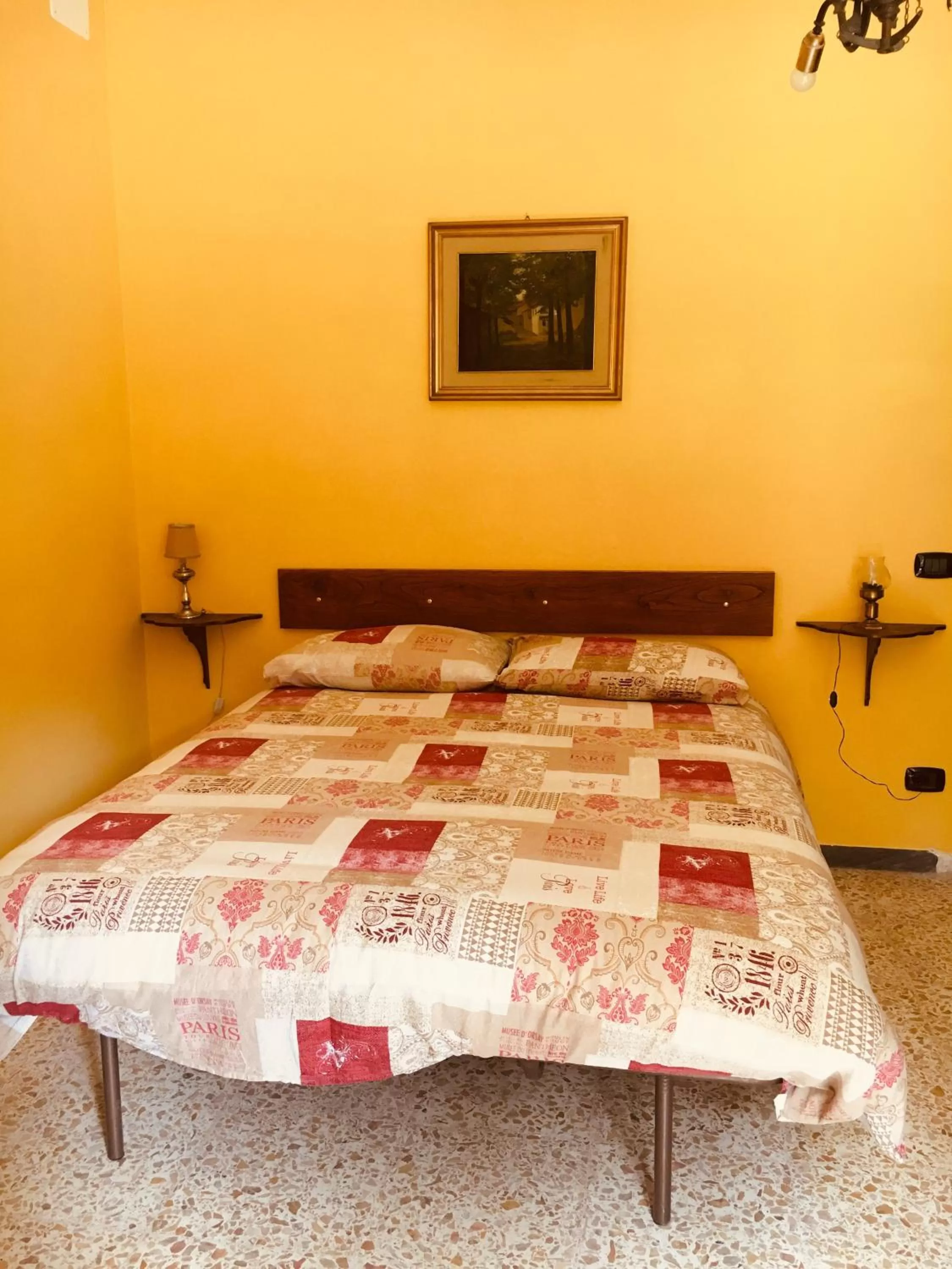 Bed in B&B Calecatine