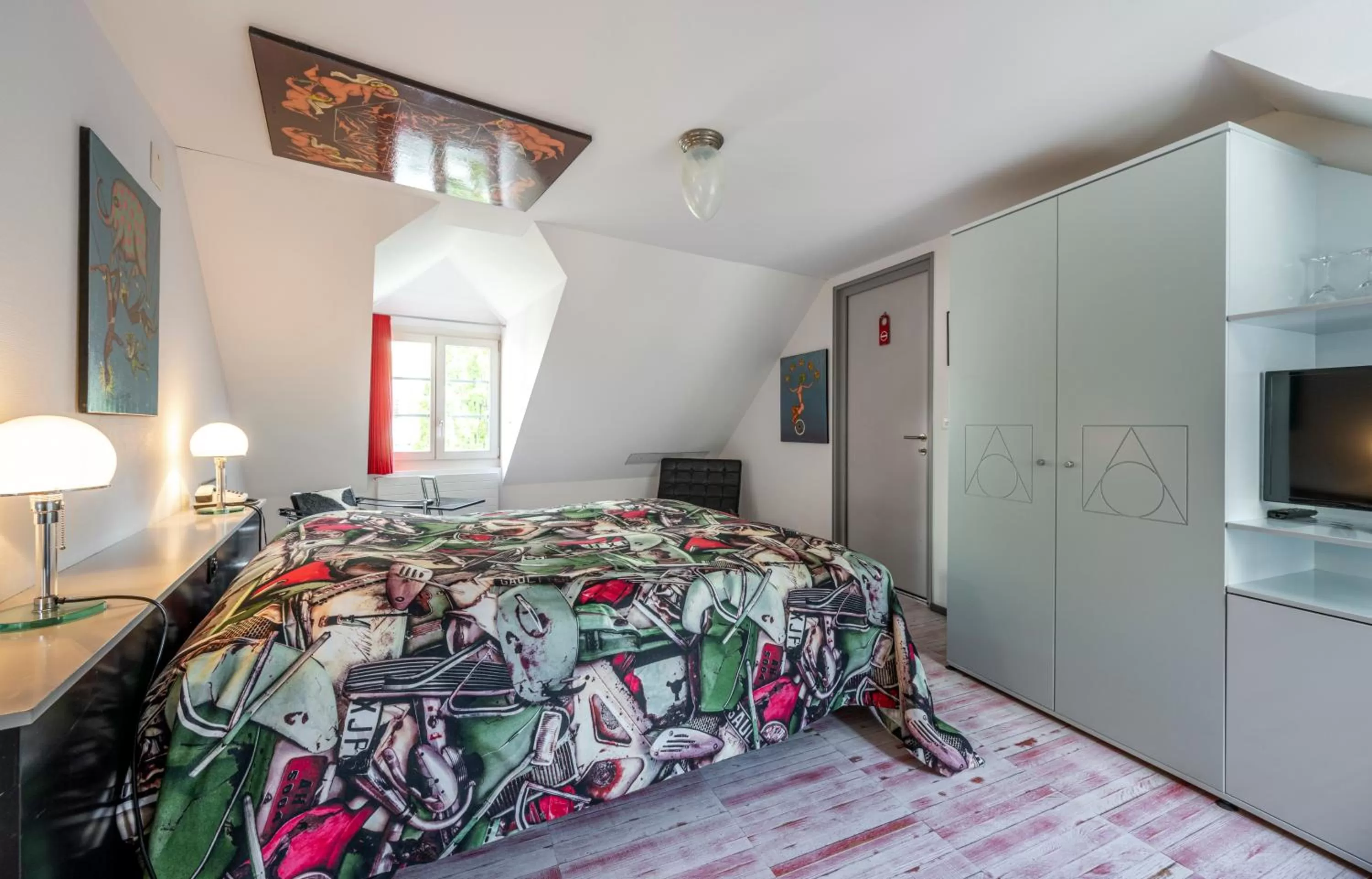 Bed in Hotel Hofgarten Luzern