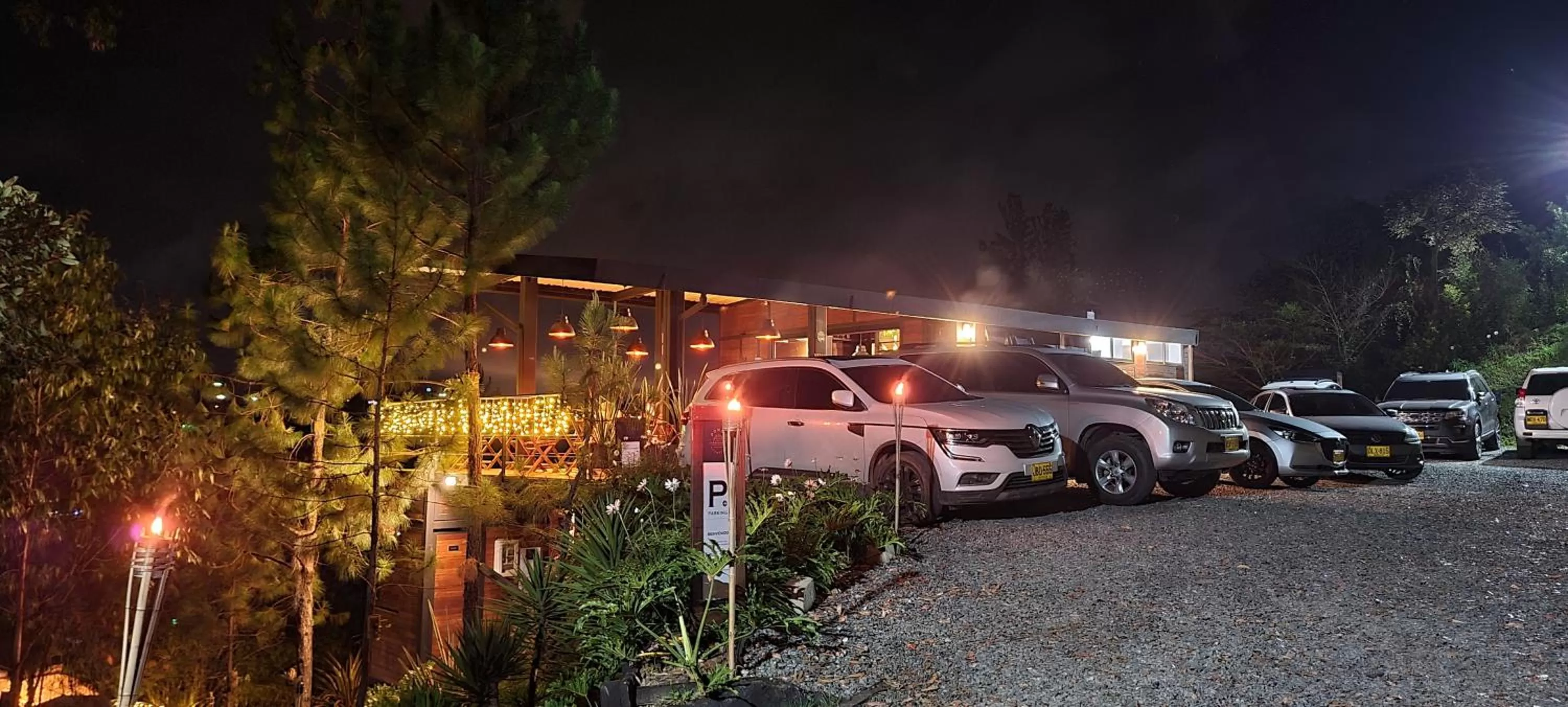 Restaurant/places to eat in Domus Glamping Guatapé