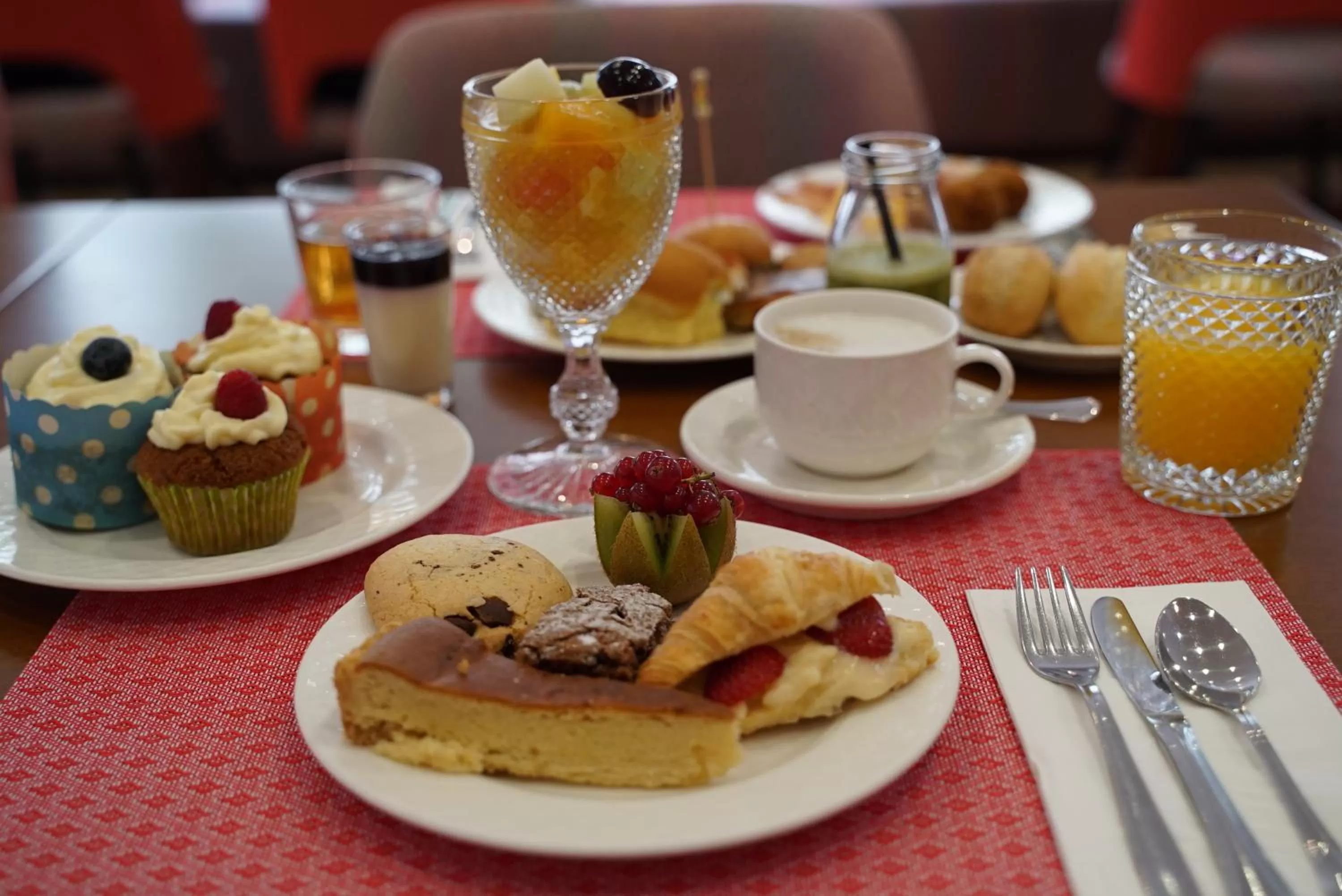 Food in Hotel Artmadams