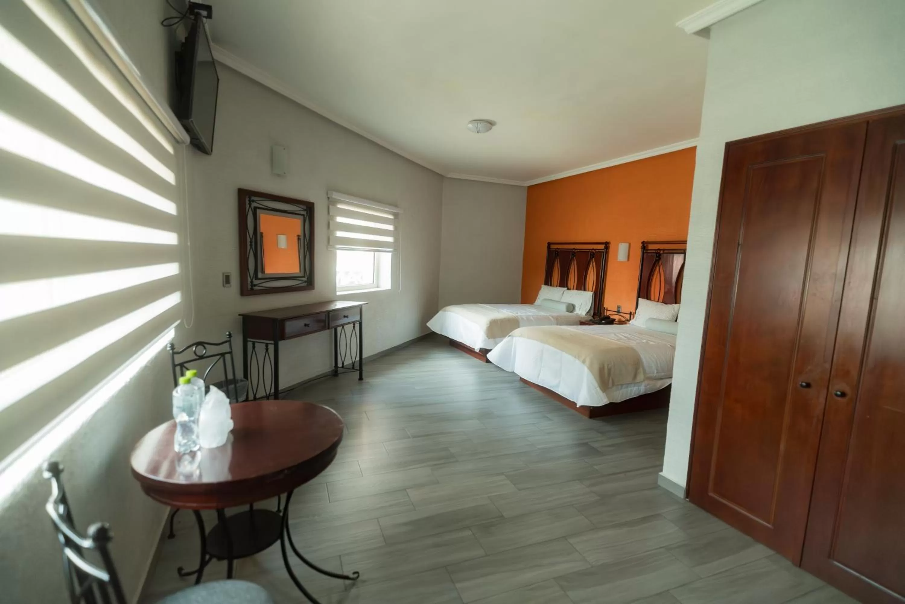 Bedroom, Bed in Hotel Alcazar - Guadalajara Centro Historico