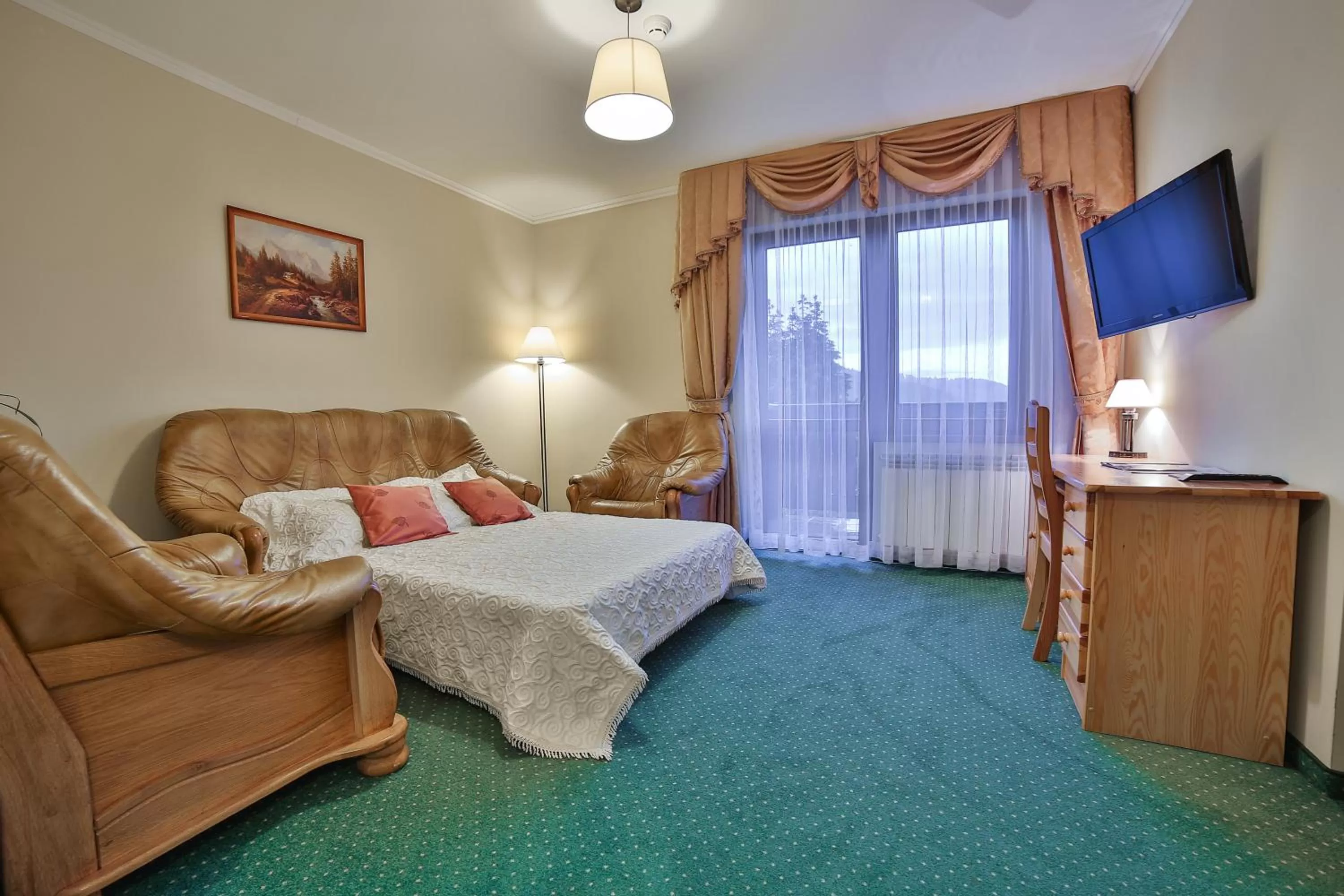 Living room, Bed in Hotel&SPA Jawor