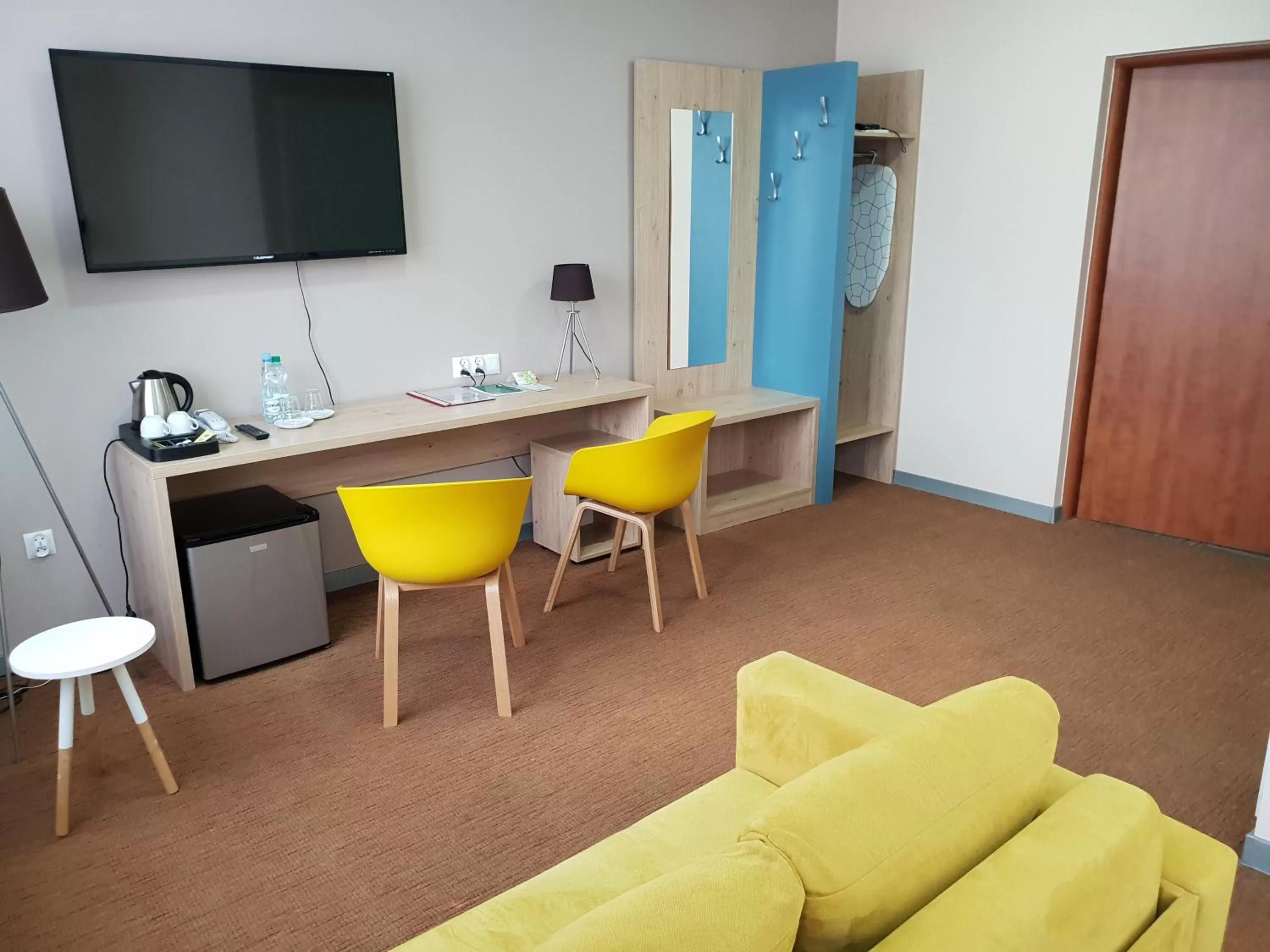 Photo of the whole room in Carina Hotel