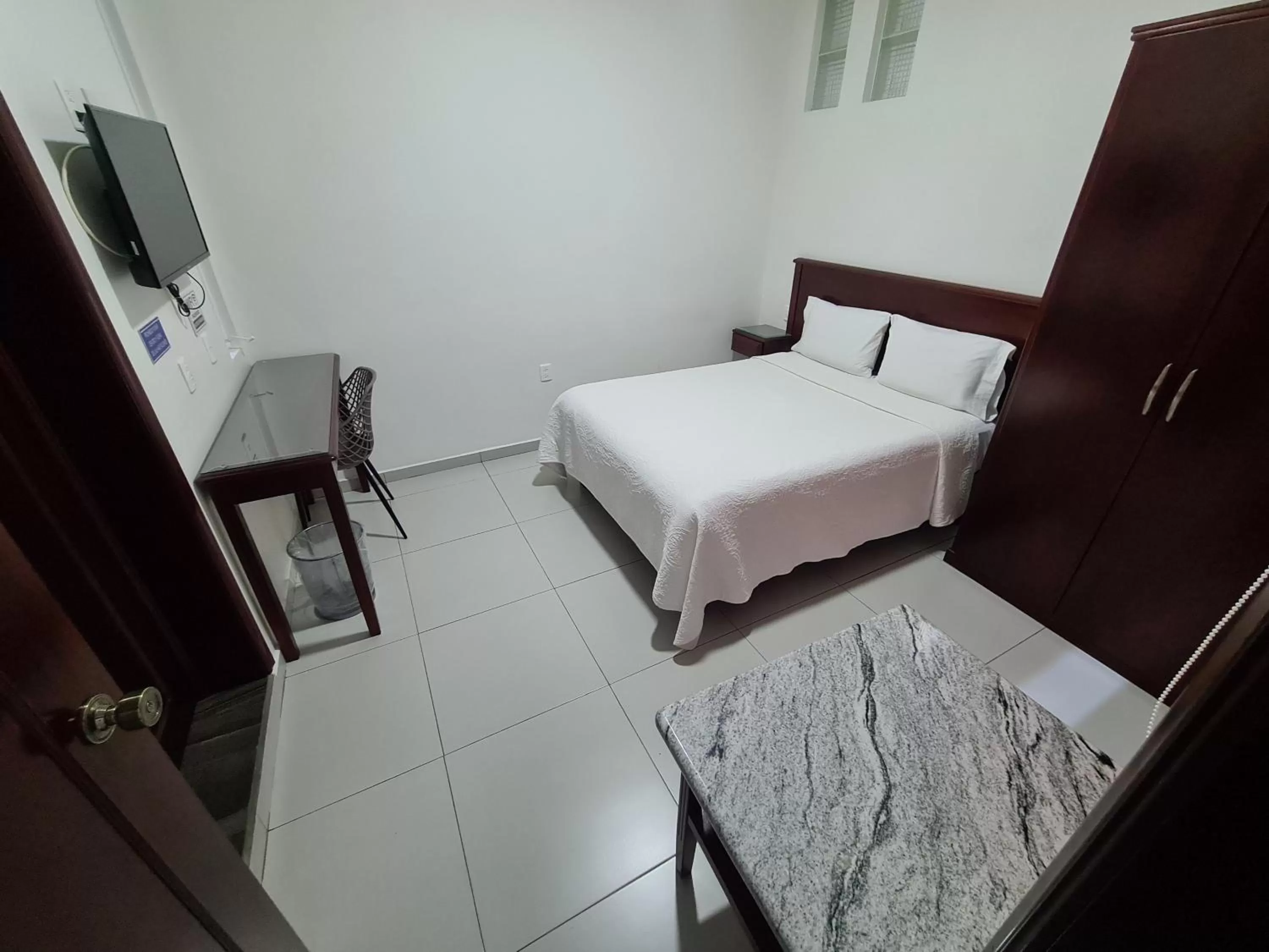 Bed in HOTEL FINA INN