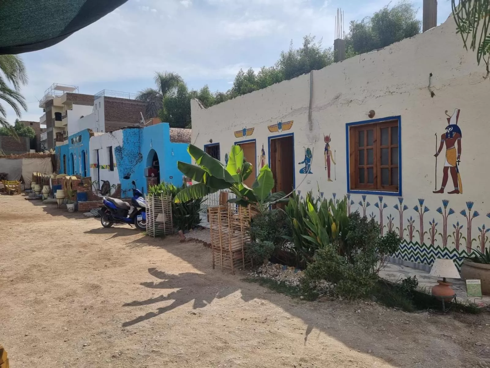 Property Building in Luxor Old Nile Hotel