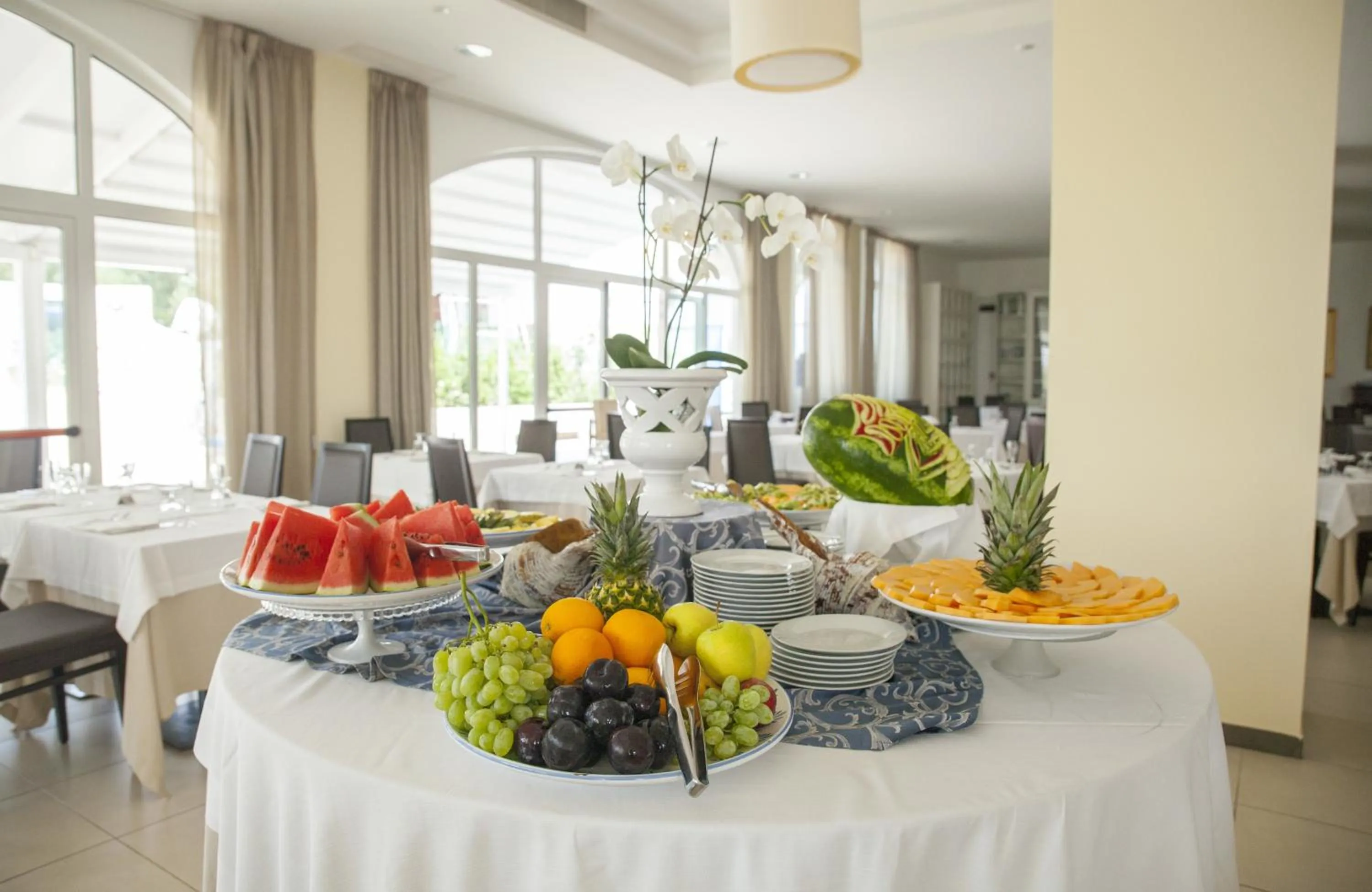 Food in Club Azzurro Hotel & Resort