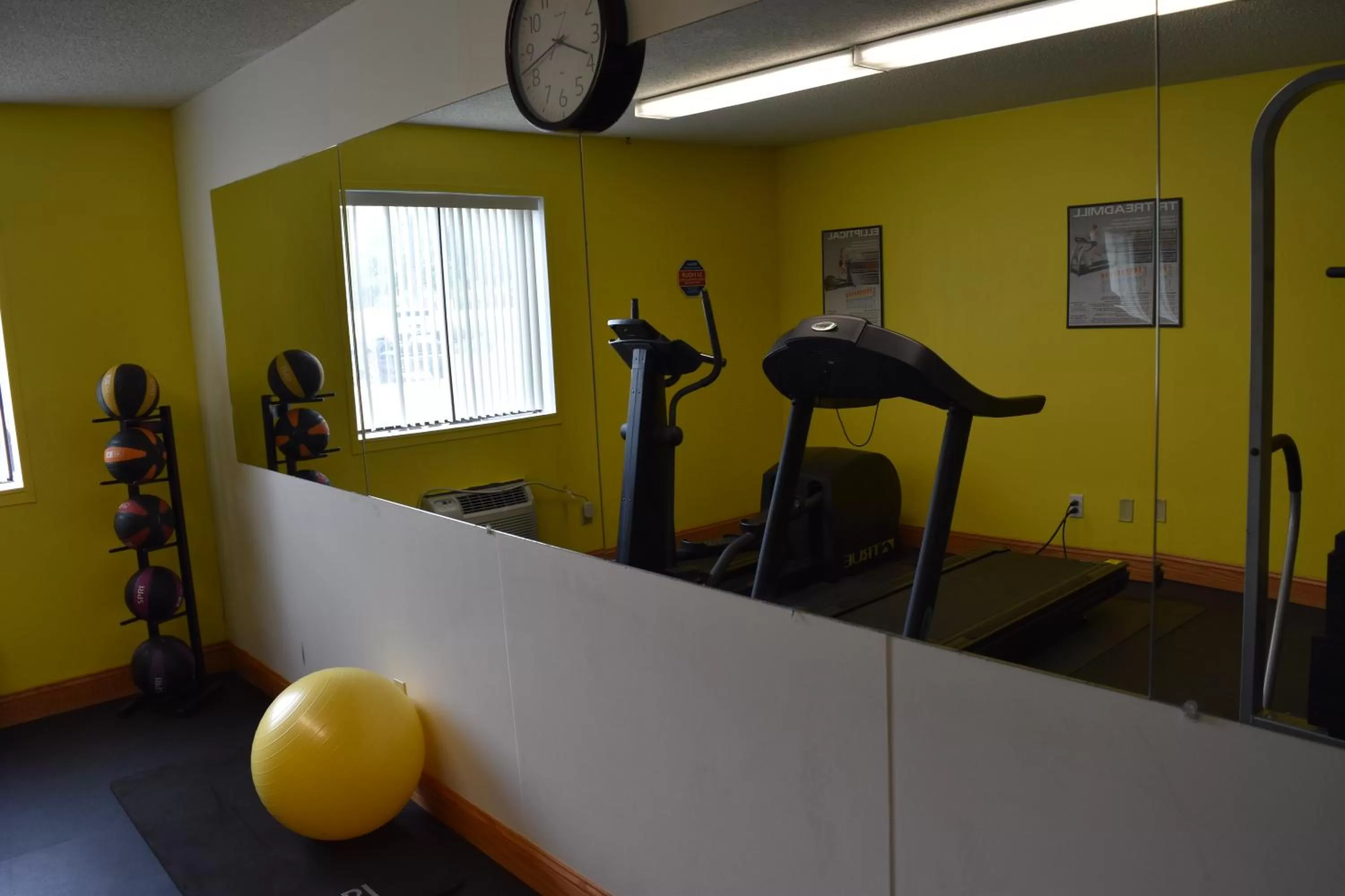Fitness centre/facilities in Days Inn by Wyndham Grand Island