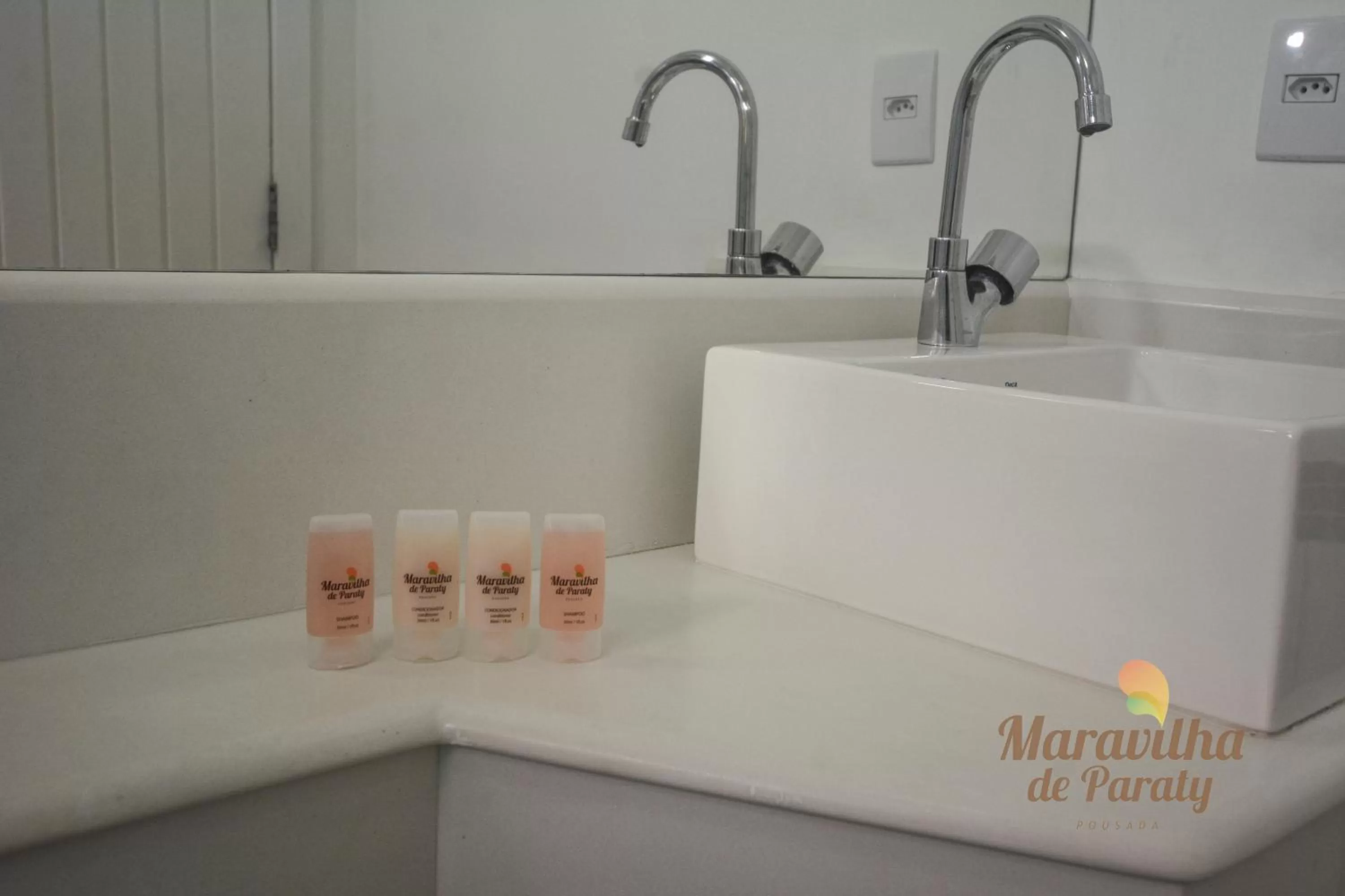 Photo of the whole room in Pousada Maravilha de Paraty