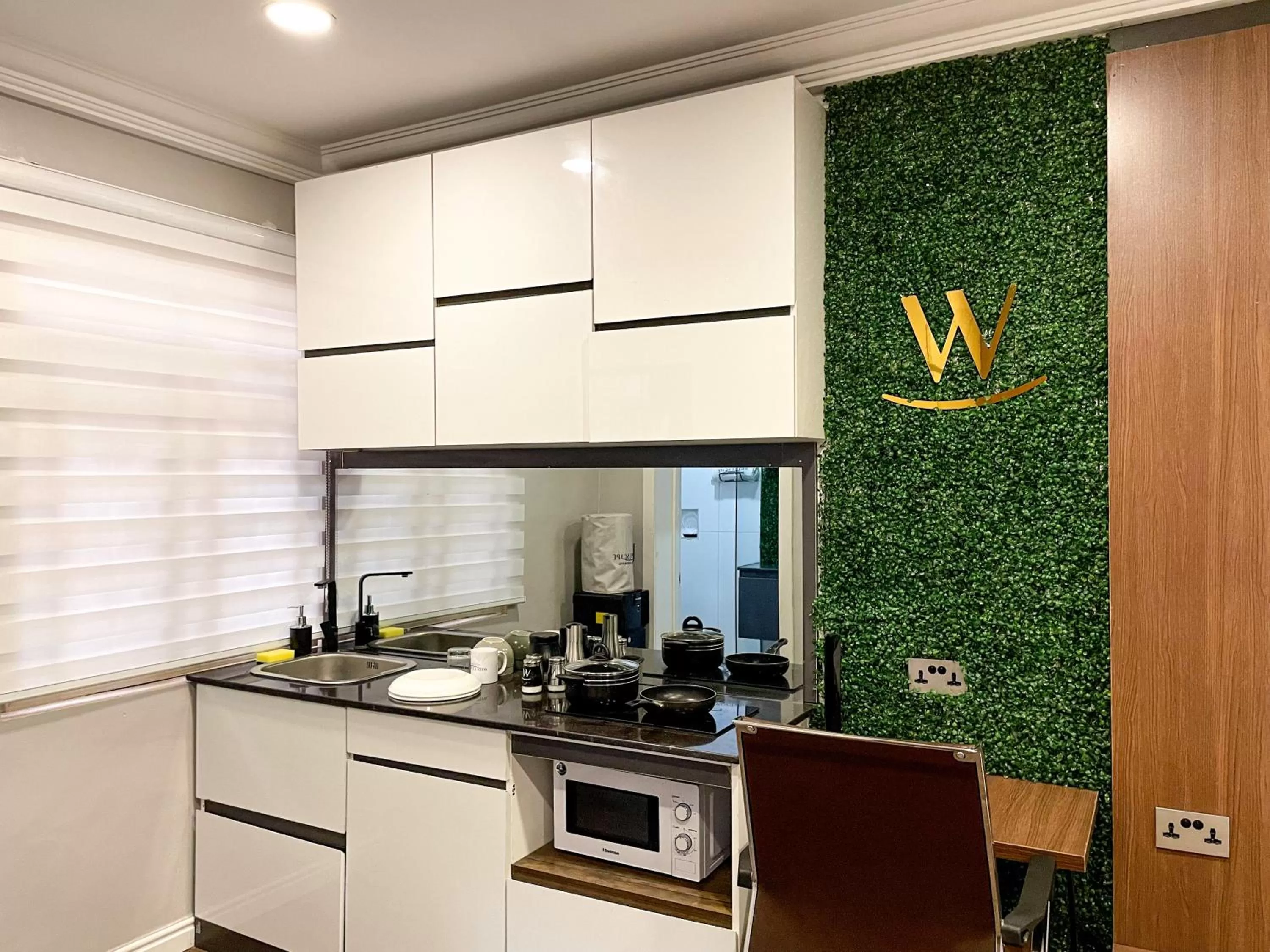 Kitchen or kitchenette in Whytescape Serviced Apartments