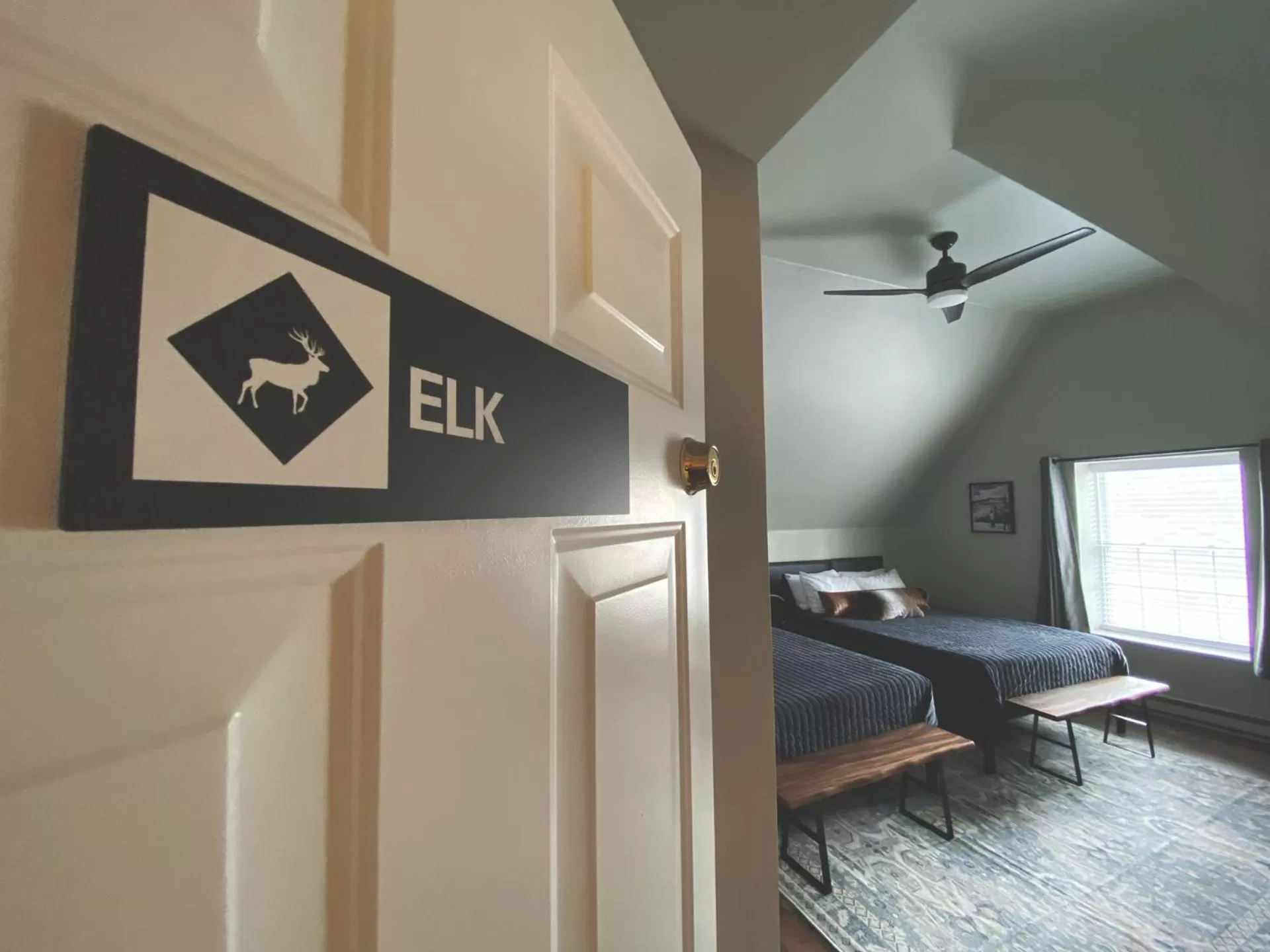 Bedroom, Bed in Winter Park Chateau