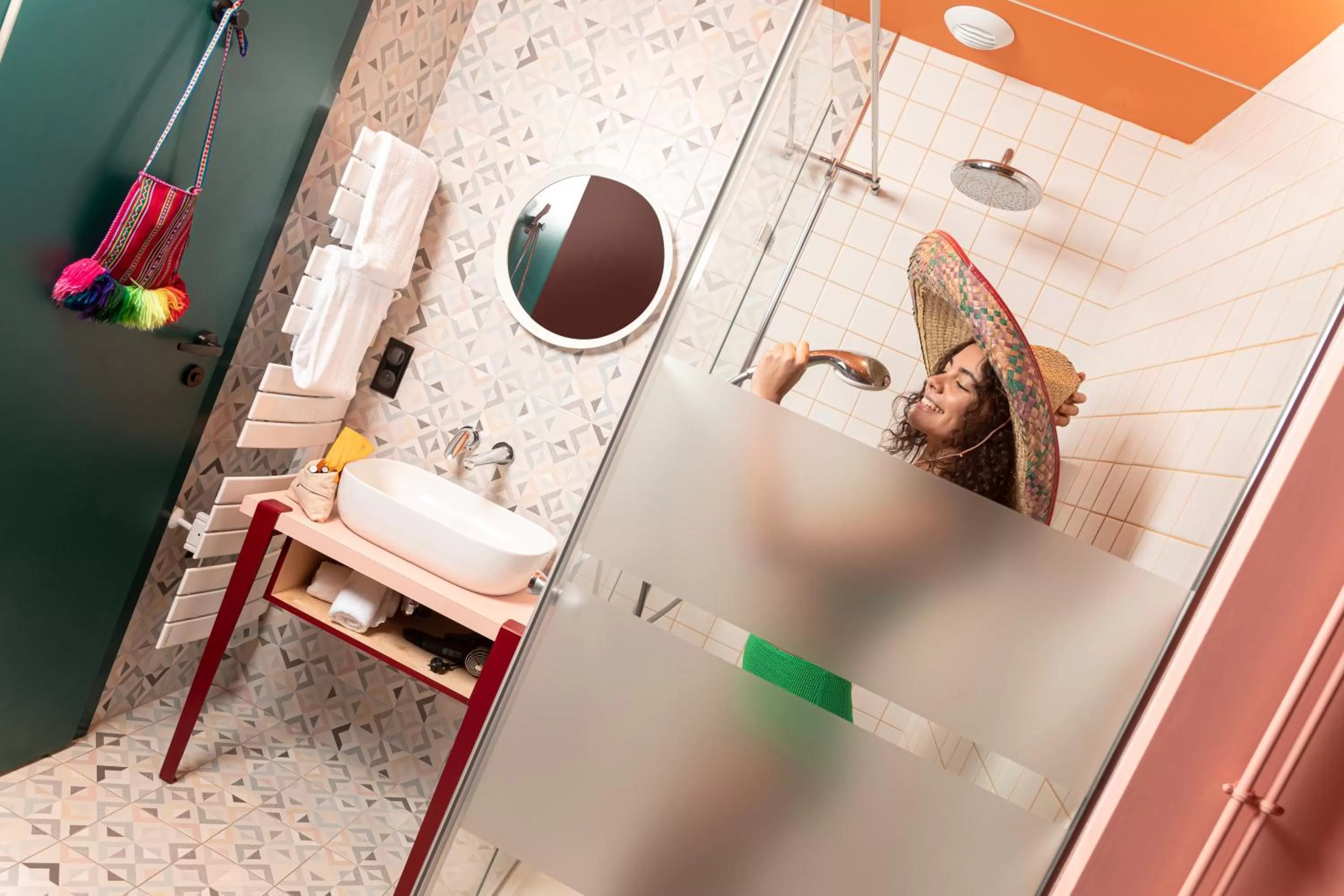 Shower in PAUL & PIA - Welcome Home Hotel