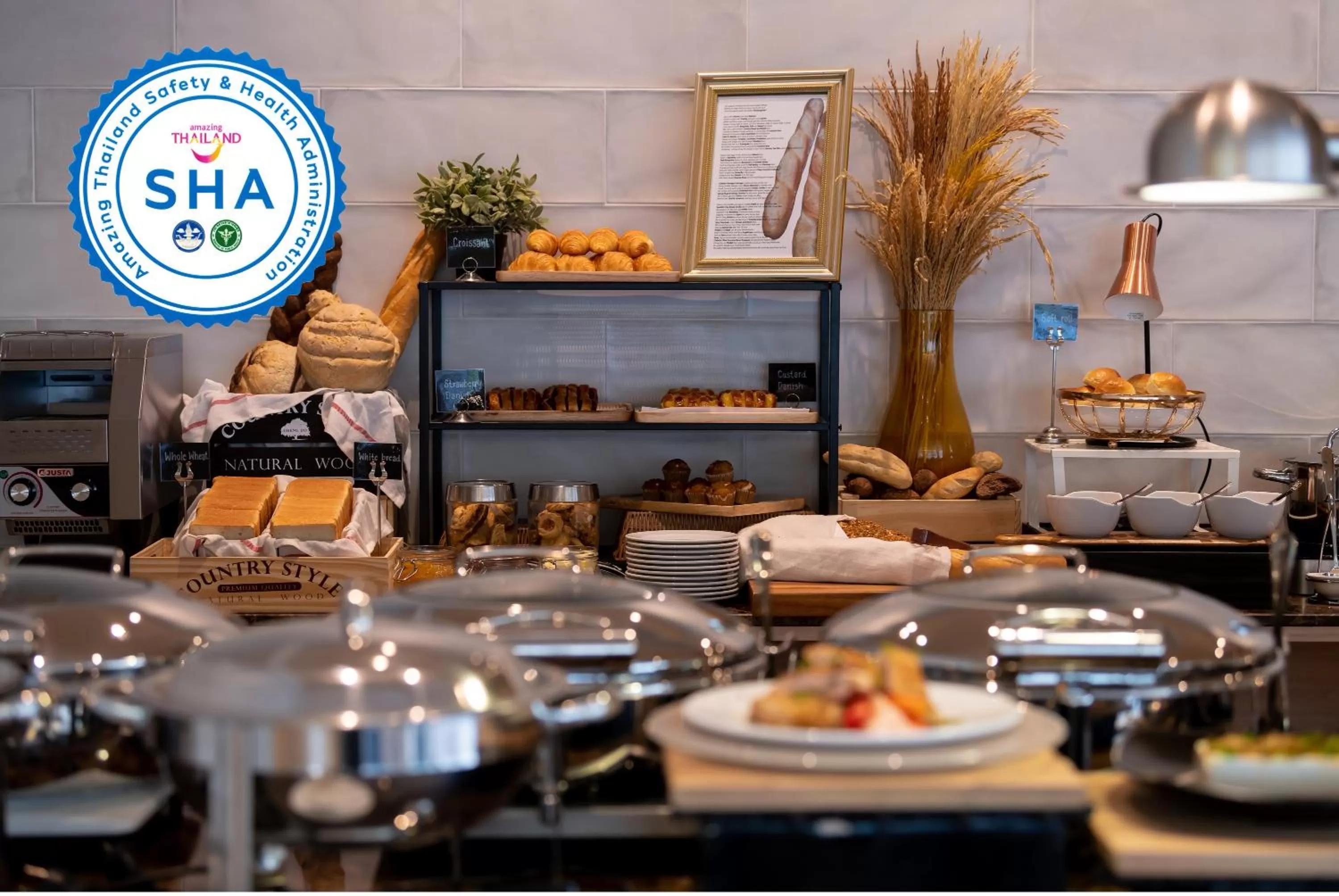 Food and drinks in Jasmine 59 Hotel