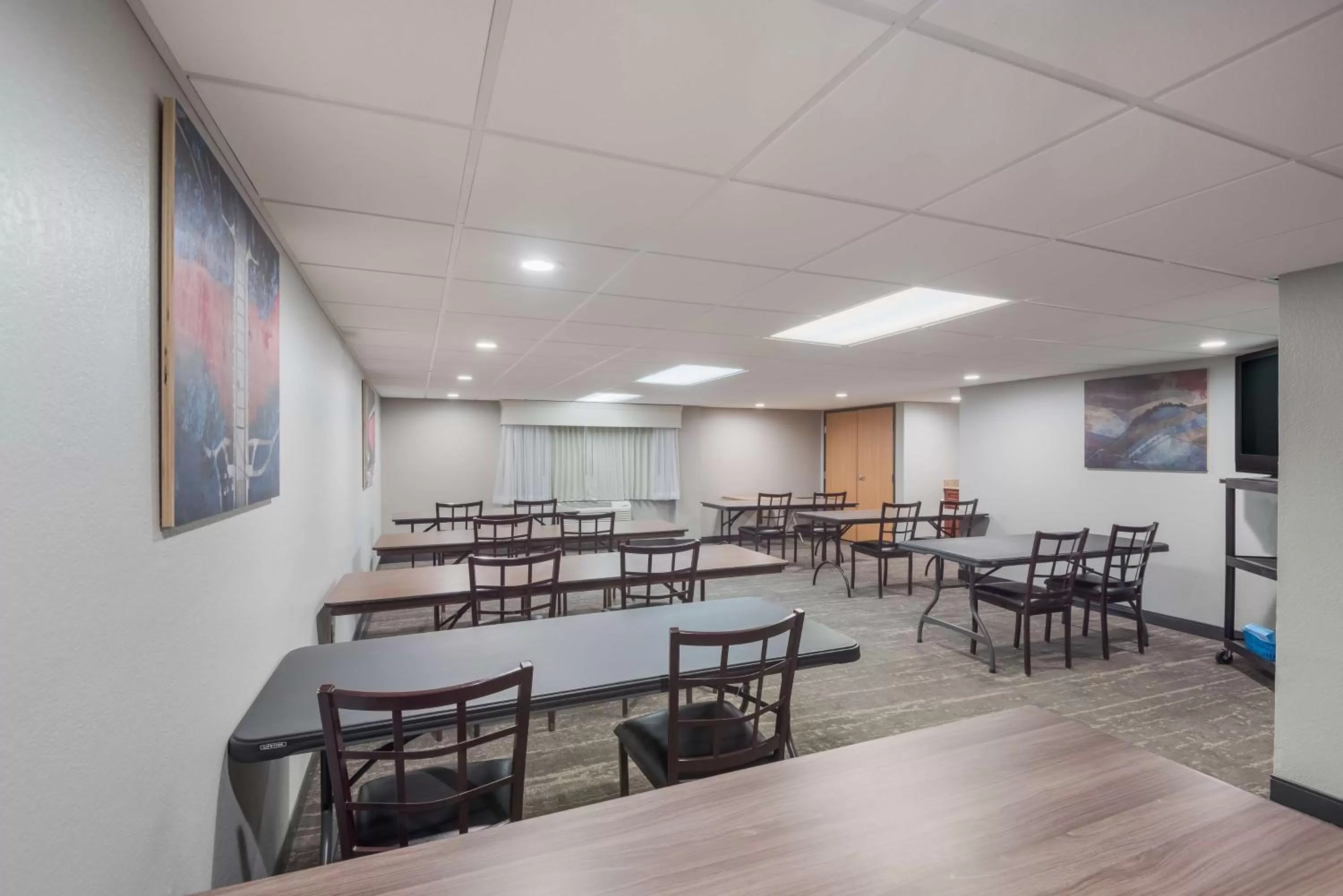 Bedroom in Best Western Fort Wayne I-69 North