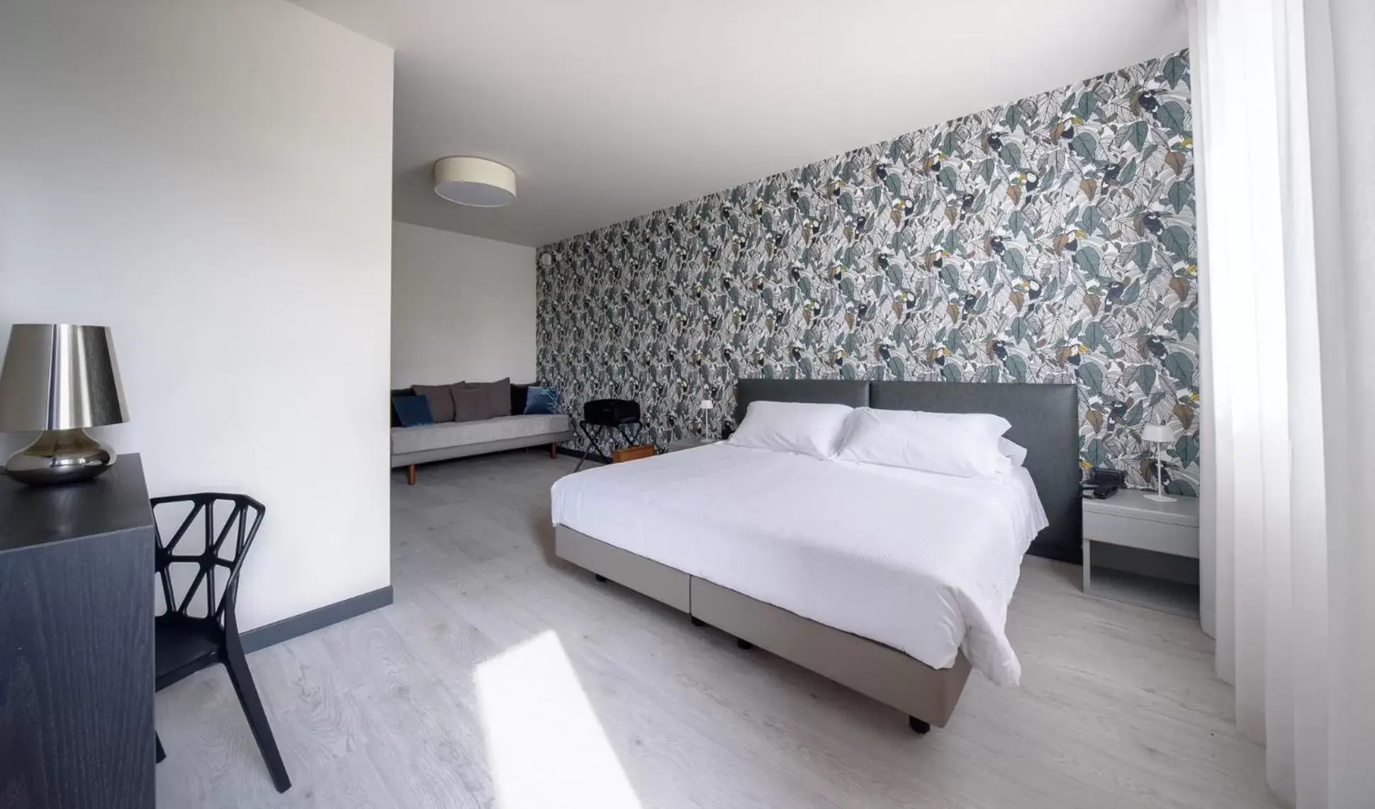 Junior Suite in Hotel Zenit Junior Suite in Hotel Zenit