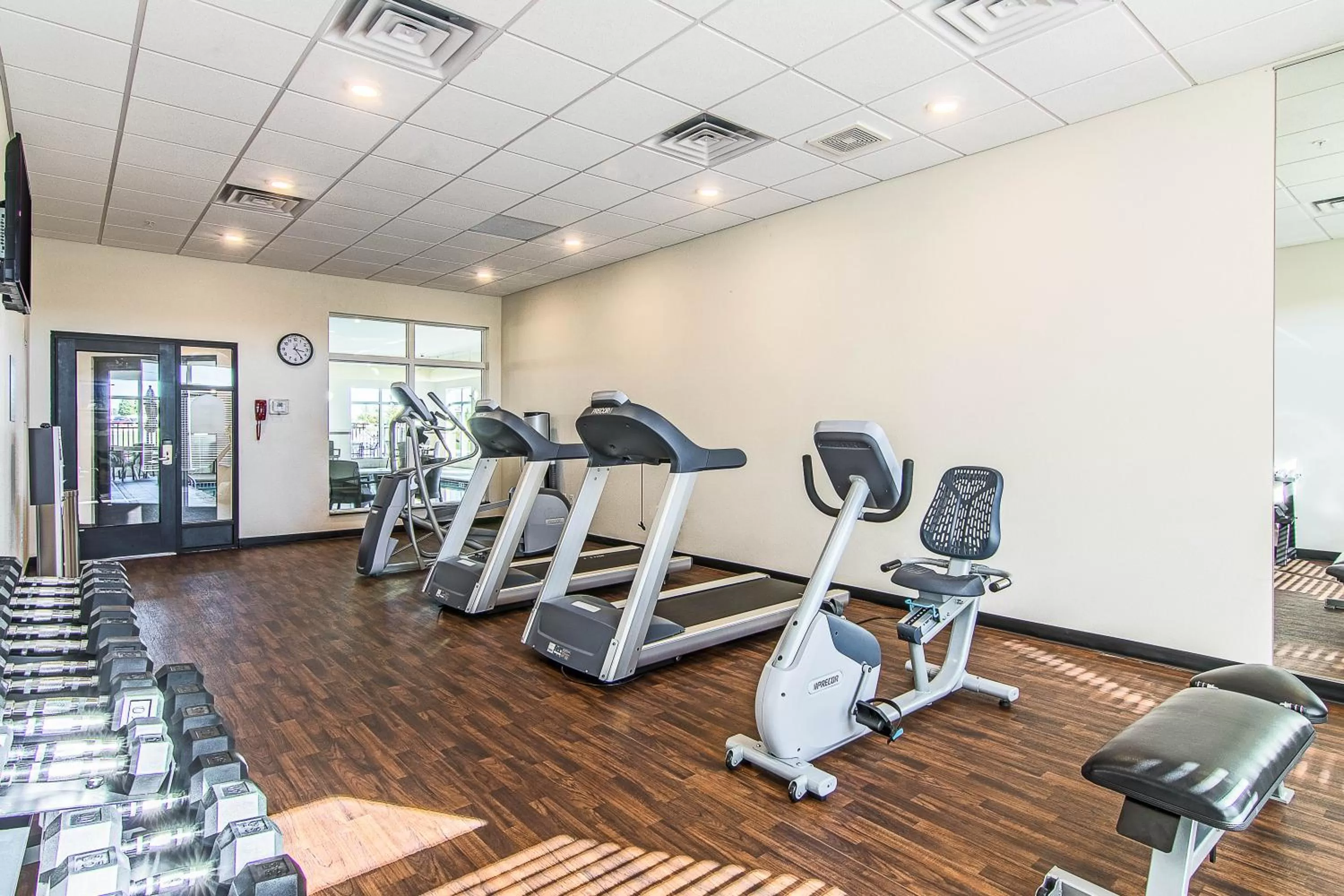 Fitness centre/facilities in Sleep Inn & Suites West-Near Medical Center