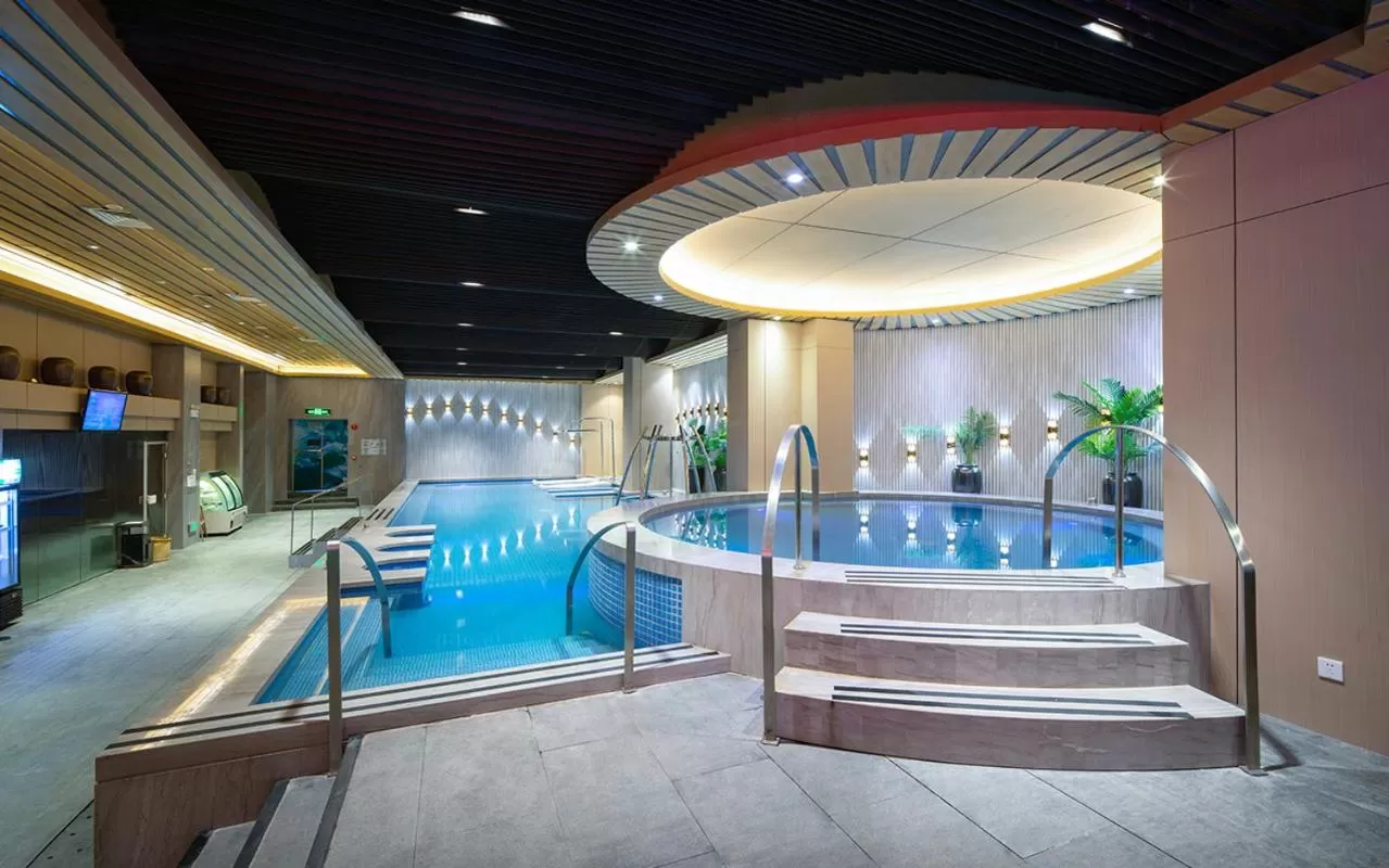 Hot Spring Bath in Zhuhai Palm Spring Hotel