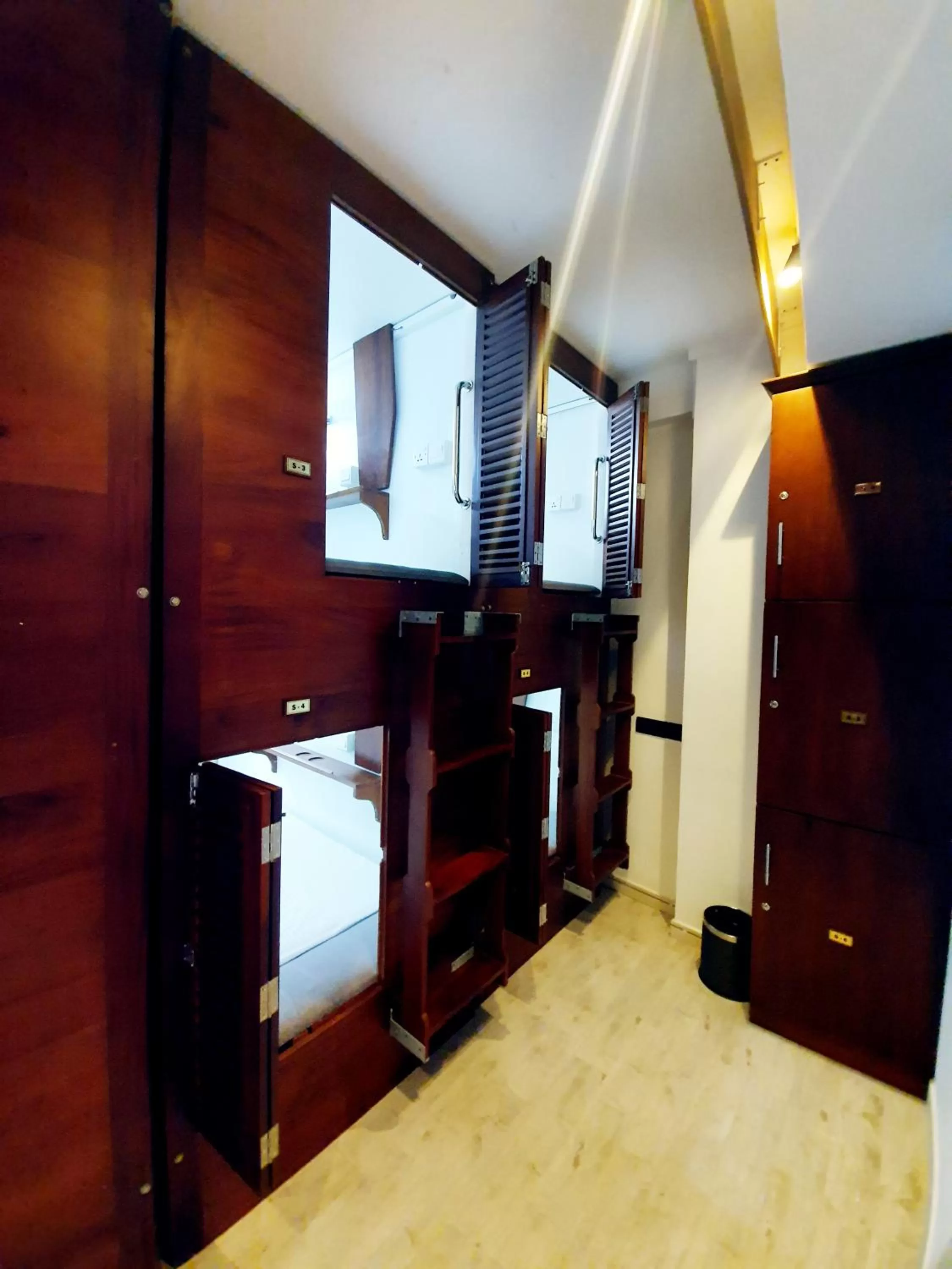 Bedroom in Bed Station 210