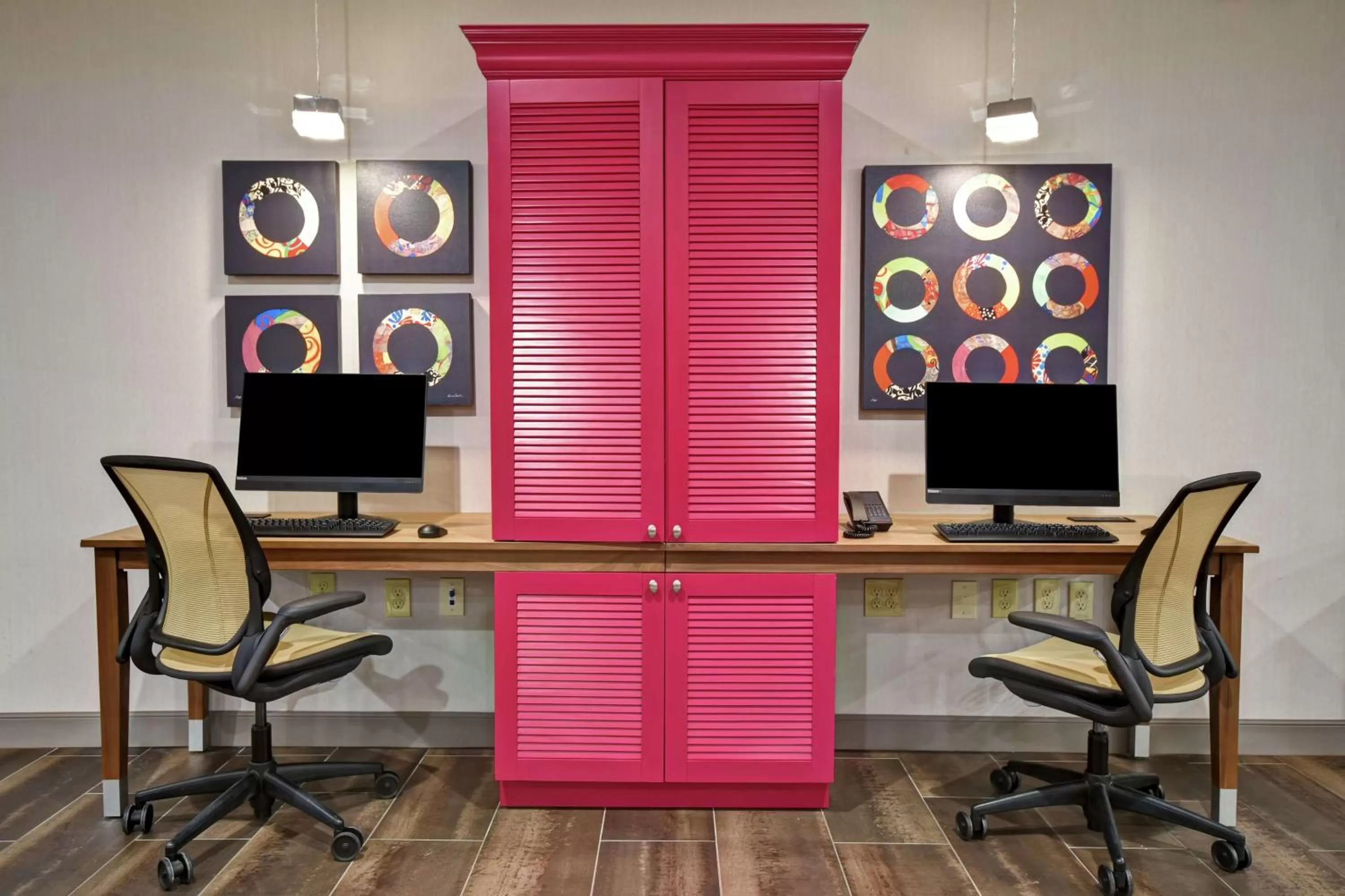 Business facilities in Home2 Suites By Hilton Birmingham/Fultondale, Al