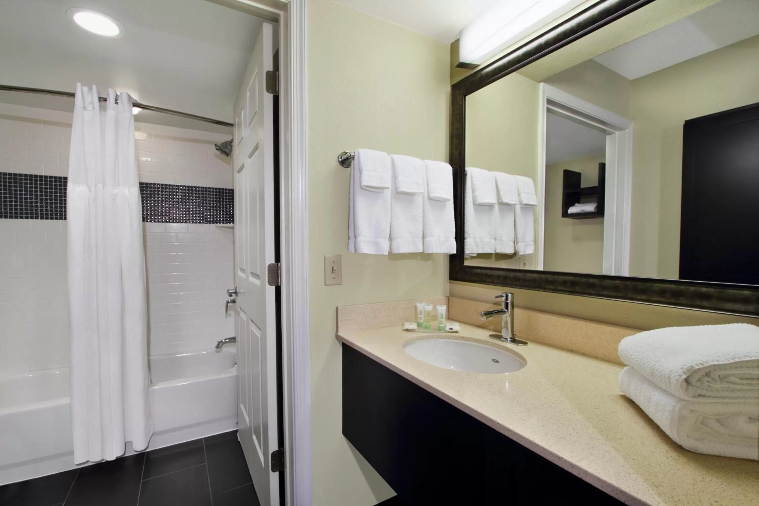 Bathroom in Staybridge Suites Tysons - McLean by IHG