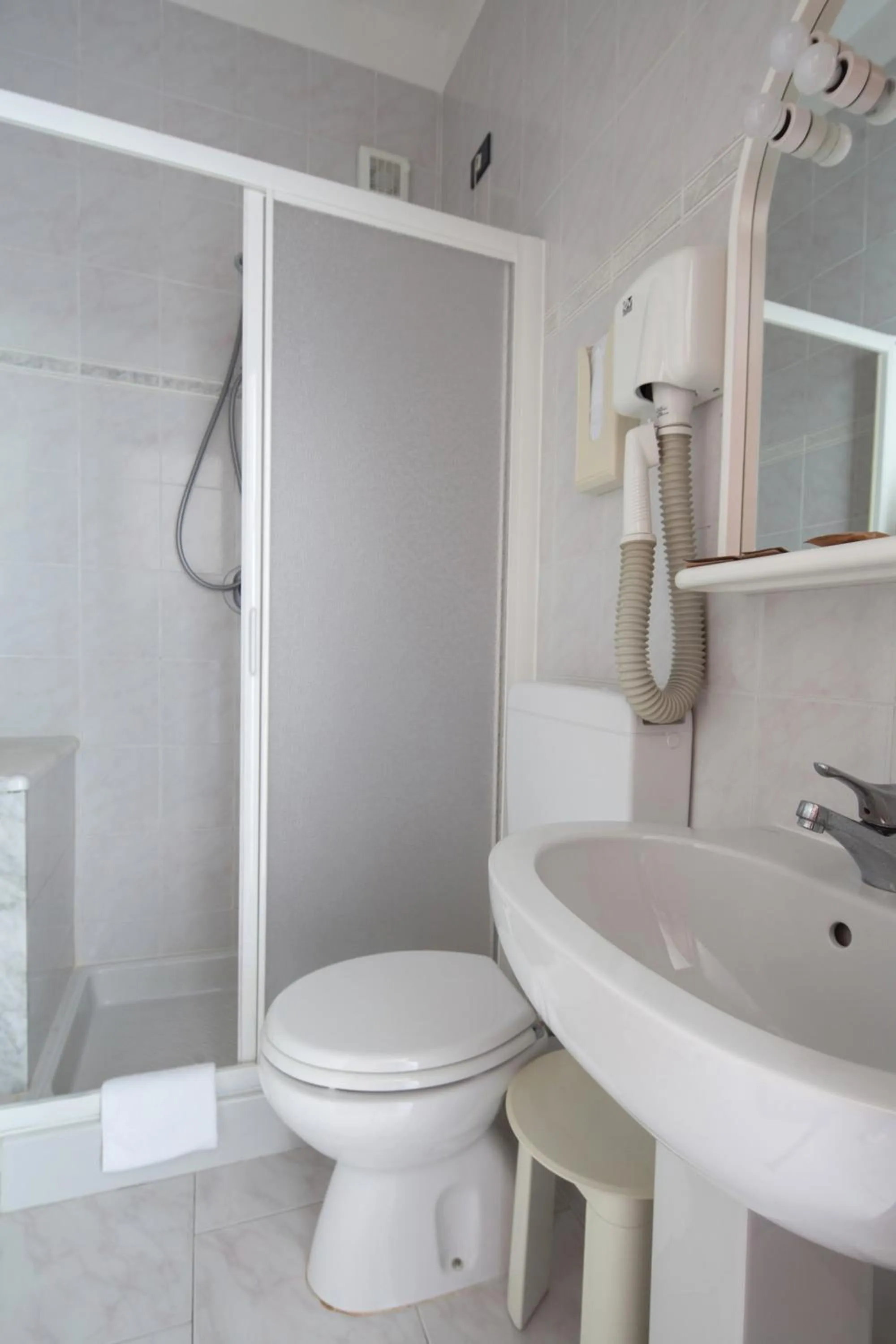 Bathroom in Hotel Nella