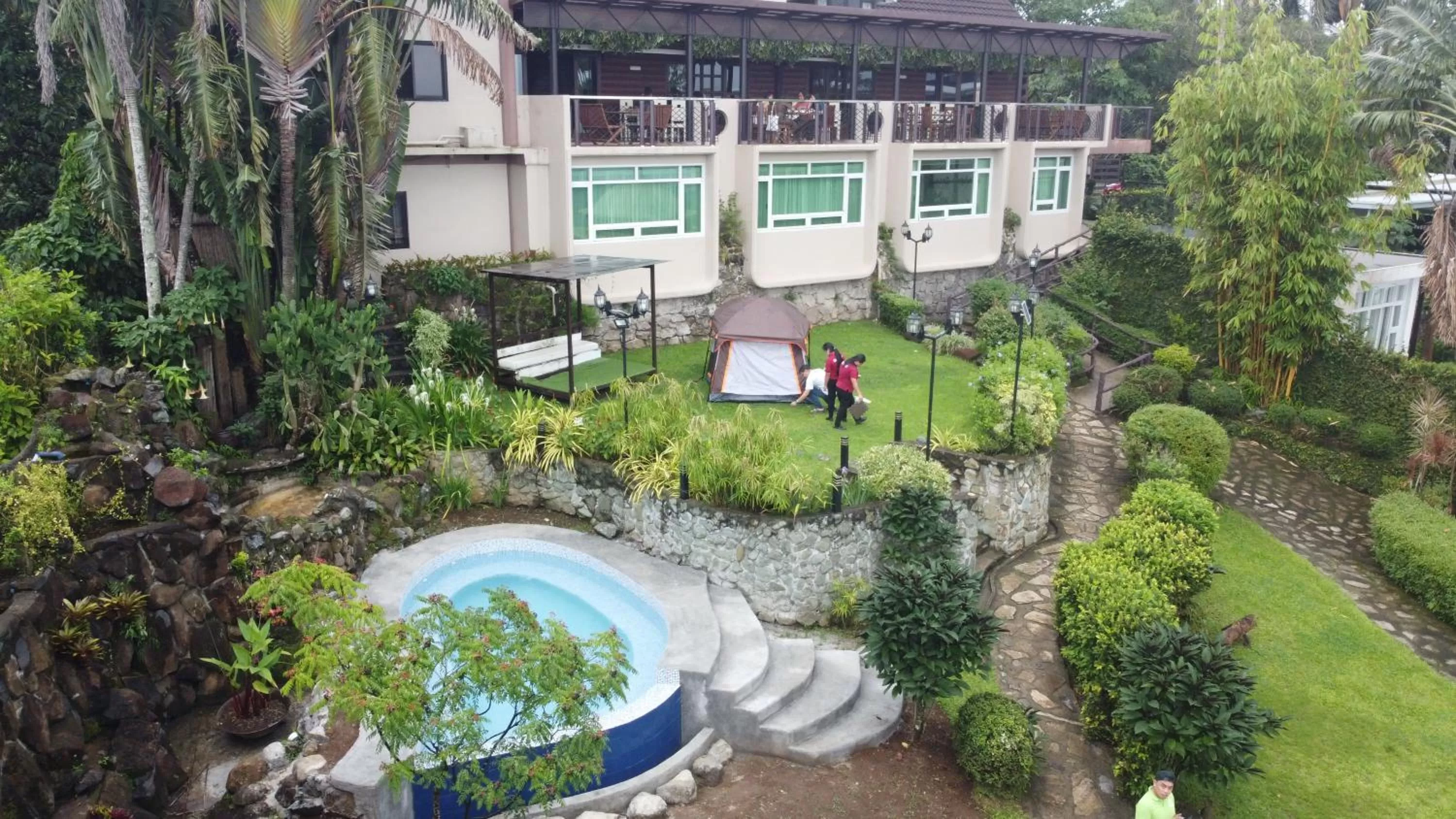 Property building in The Lakeview Suites