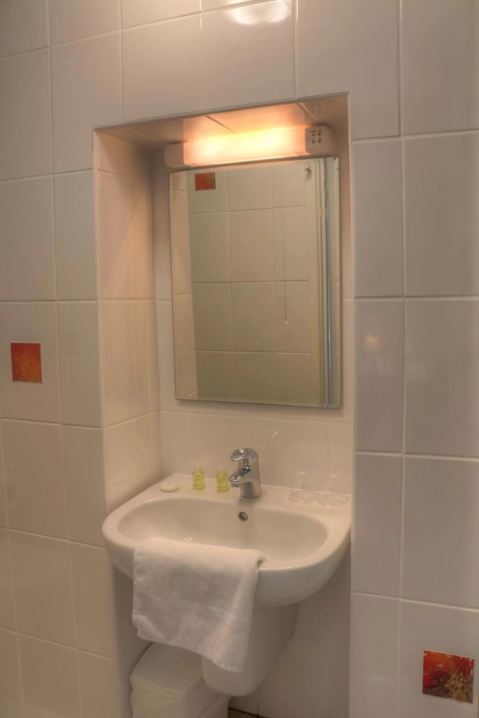 Shower in Kersbrook Guest Accommodation