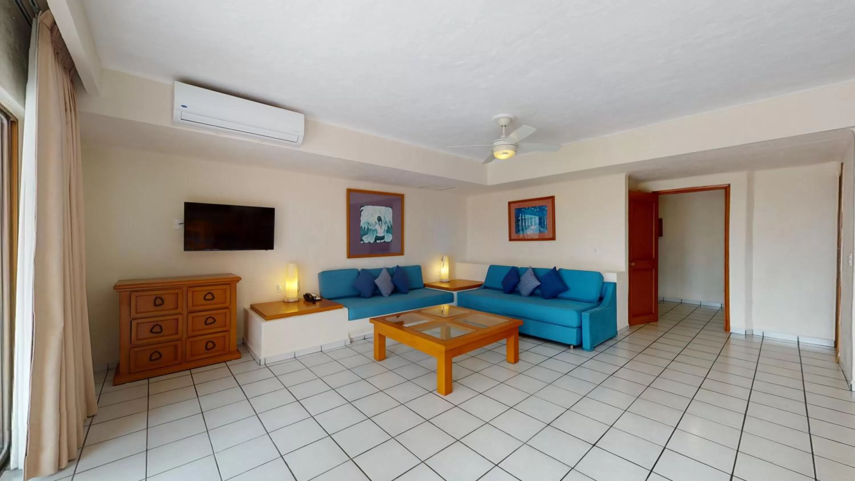 Living room in Park Royal Homestay Los Tules Puerto Vallarta