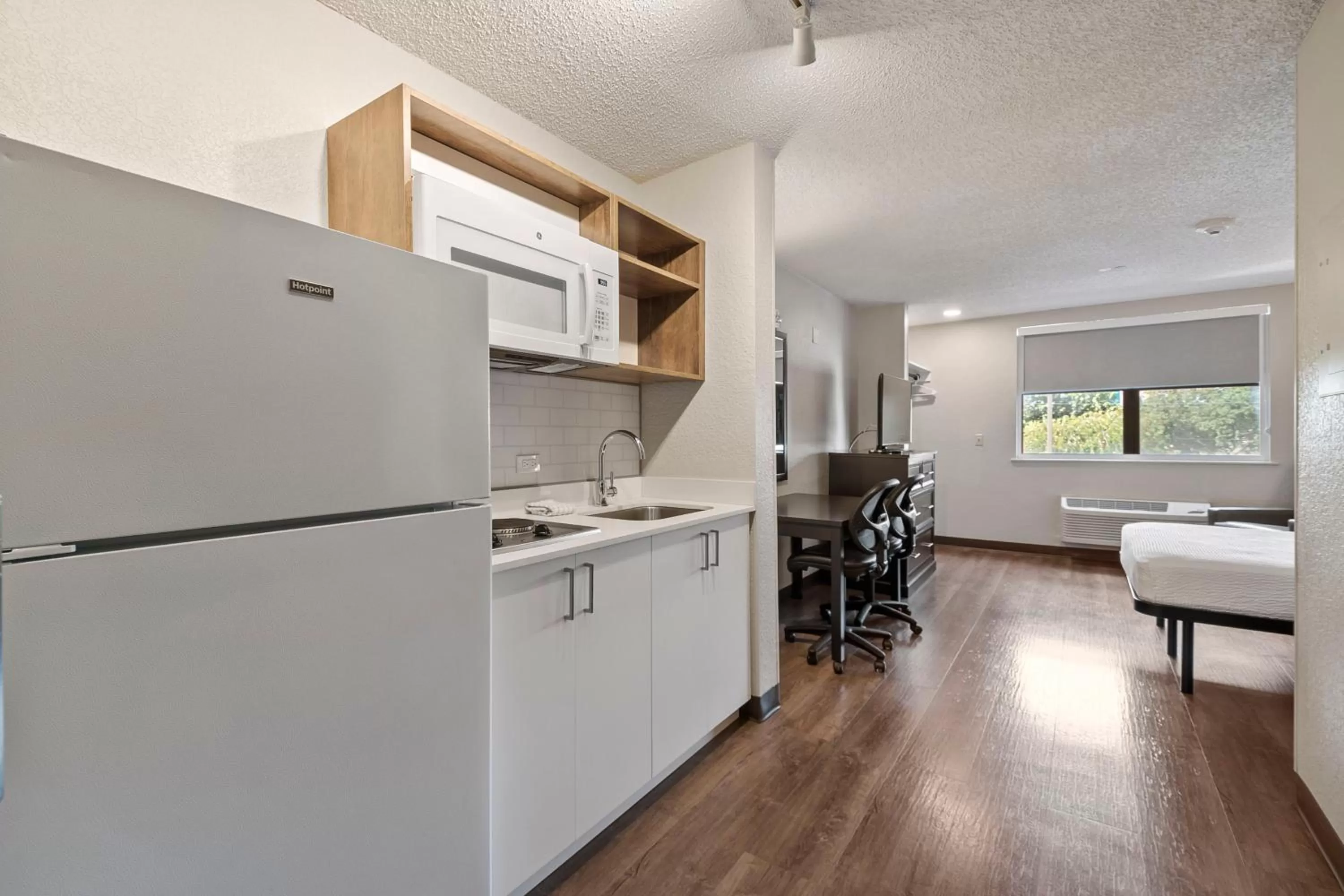 kitchen in Extended Stay America Premier Suites - Miami - Downtown Brickell - Cruise Port