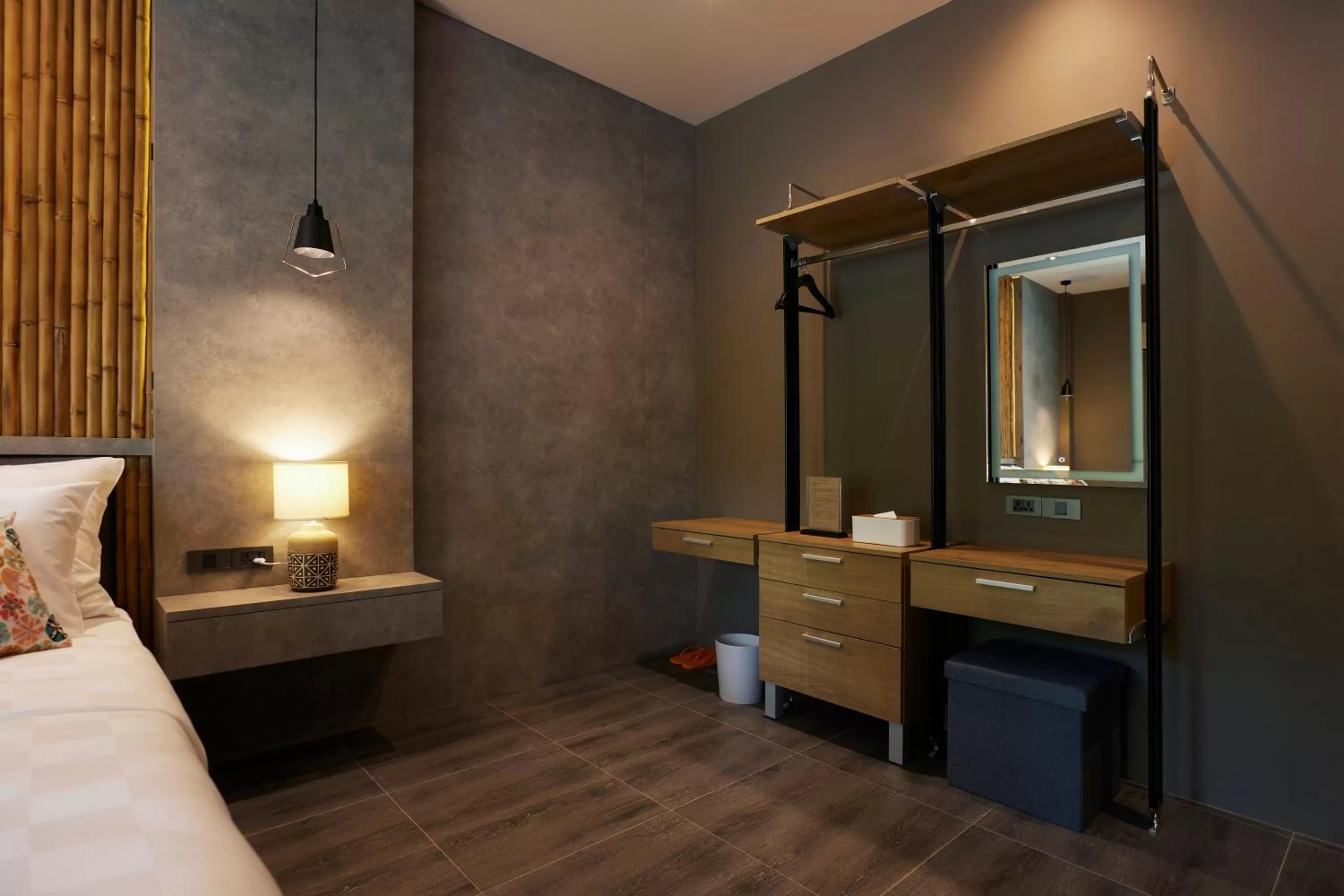 Photo of the whole room, Bed in Sand Dollar Boutique Hotel