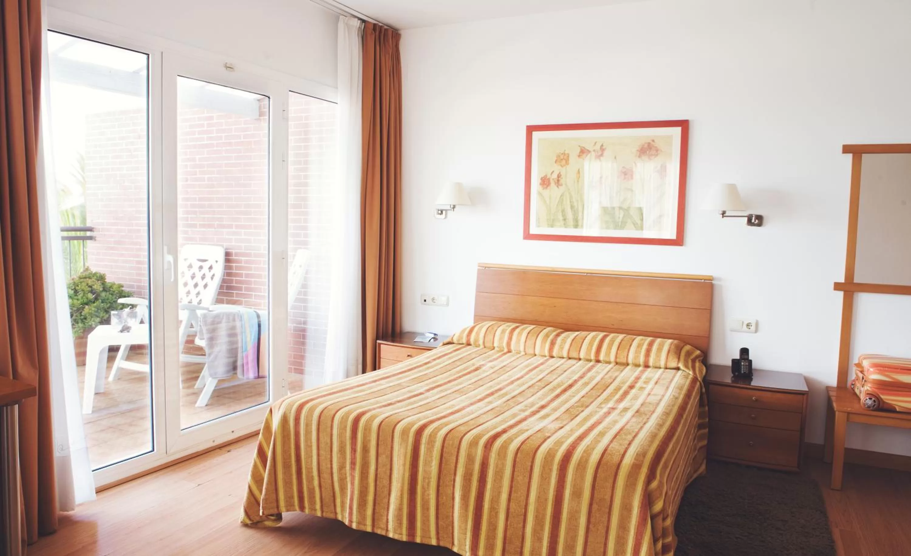 Bed in Hotel Miramar Badalona