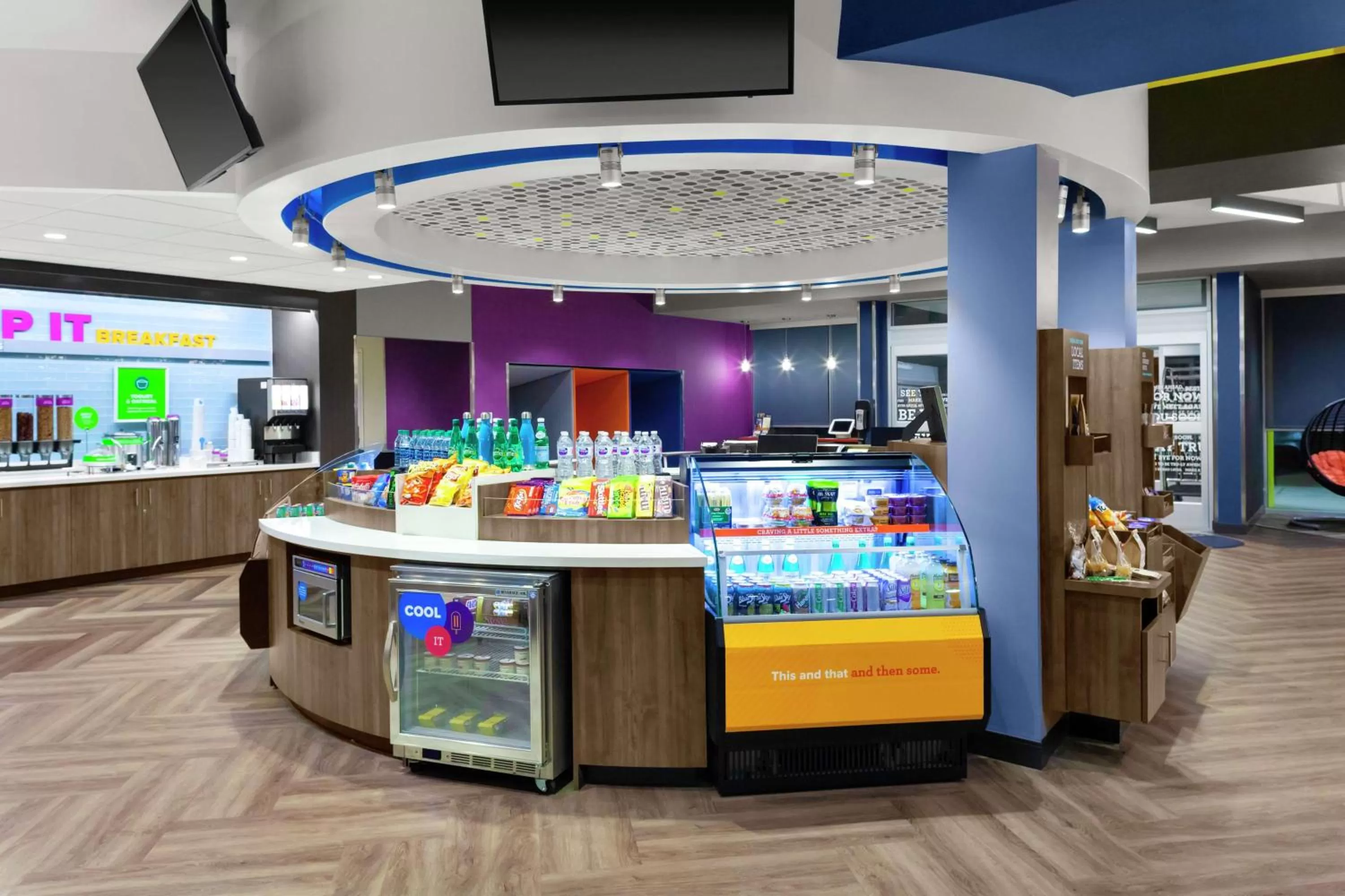 Breakfast in Tru By Hilton Gilbert