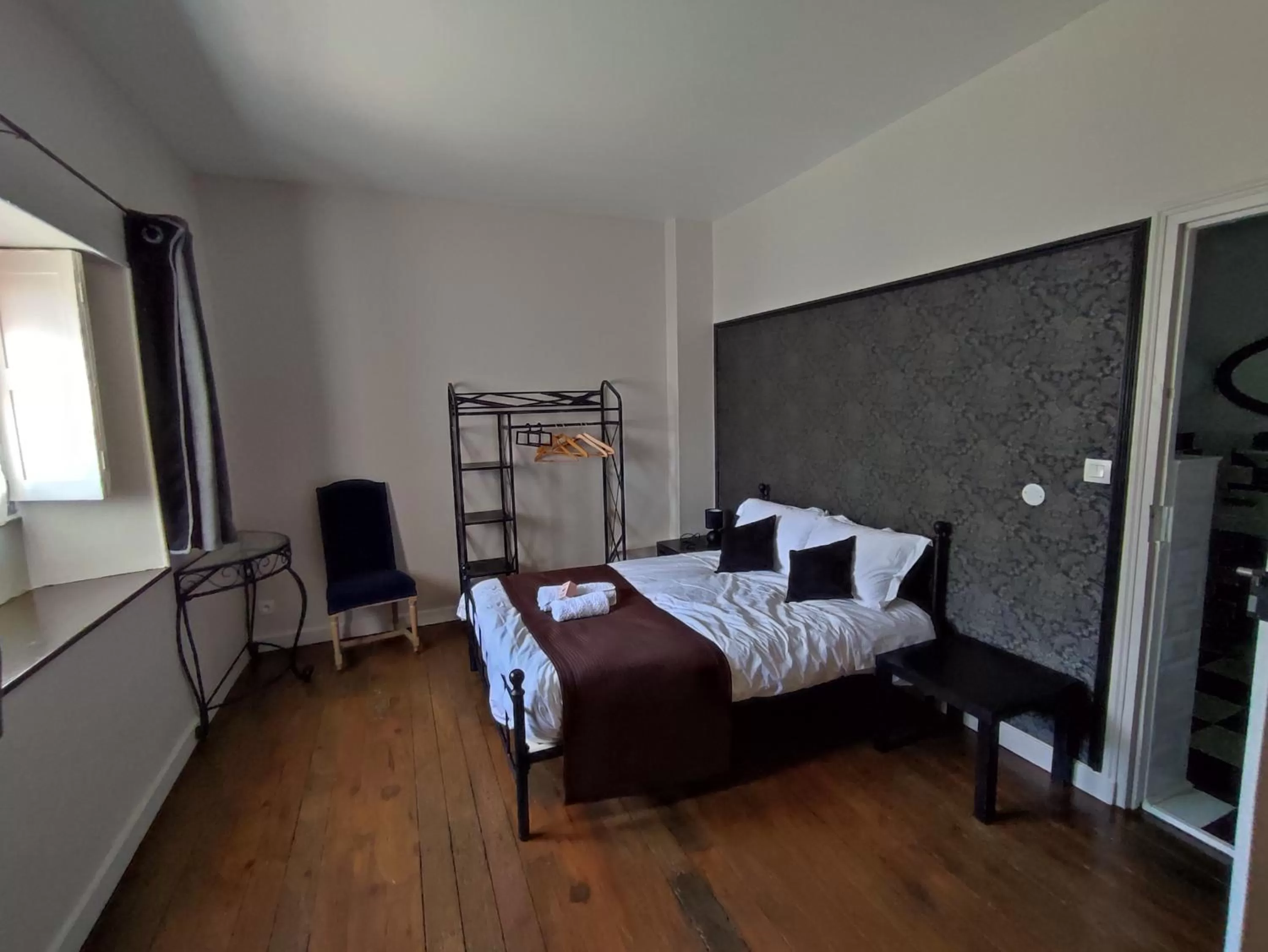 Bed in Château Saint-Martin