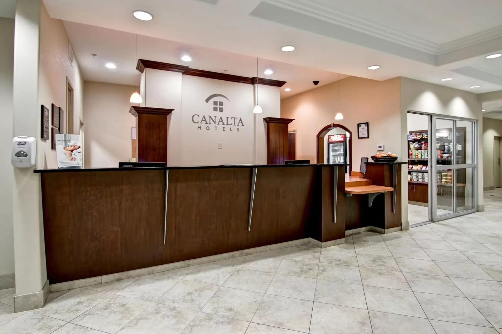 Lobby or reception in Canalta Camrose