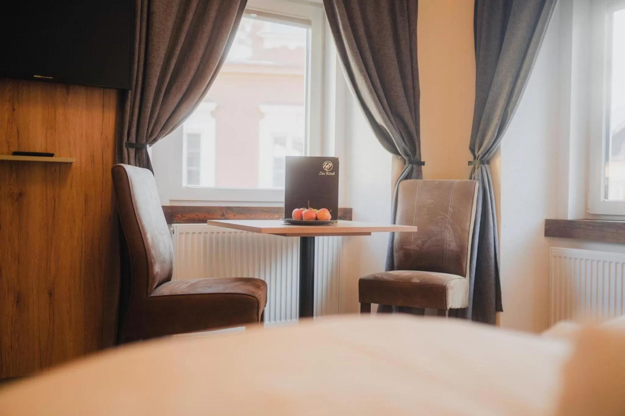 Bed in Hotel Restaurant DAS RÖSSL