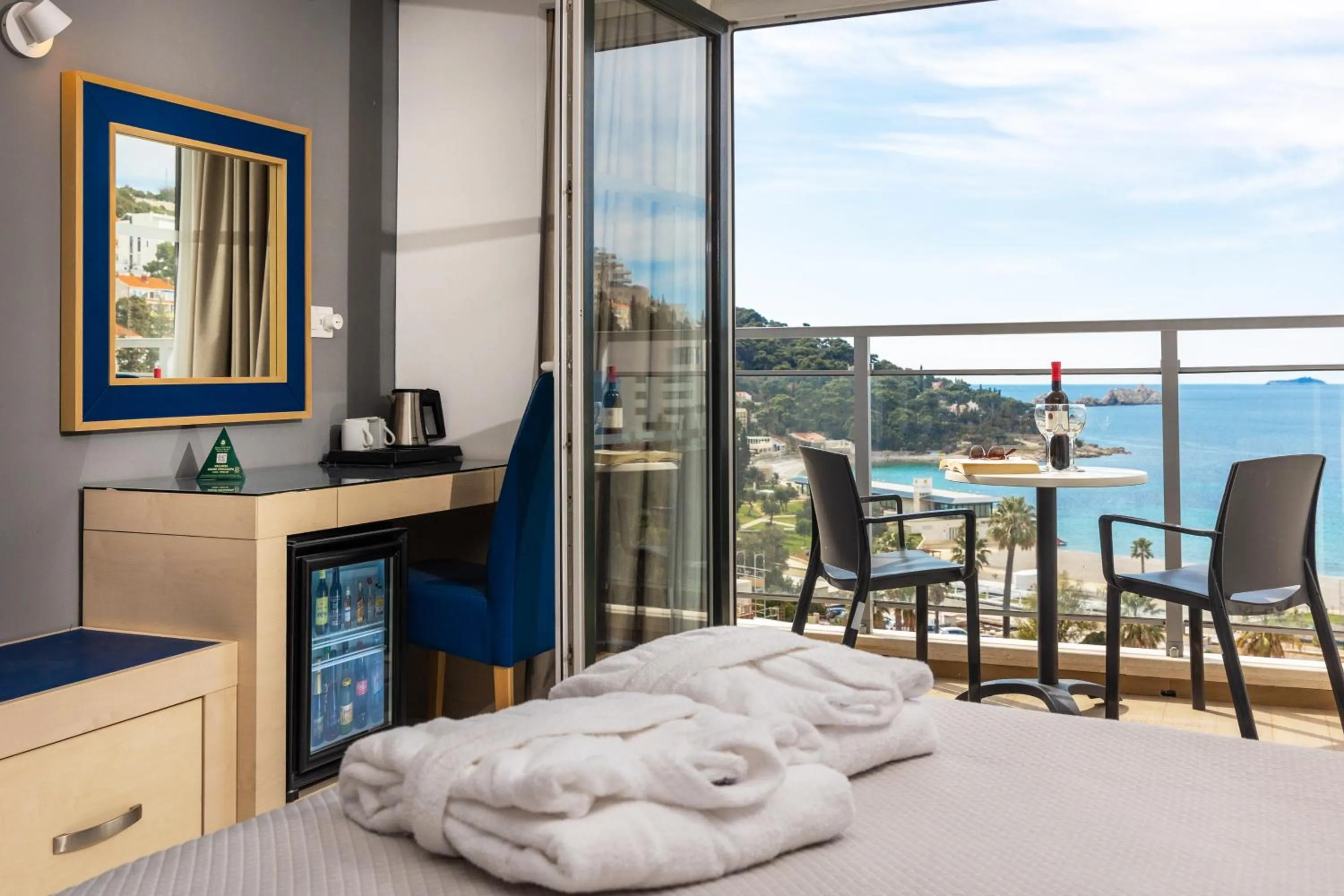 Single Room with Balcony and Sea View in Grand Hotel Park